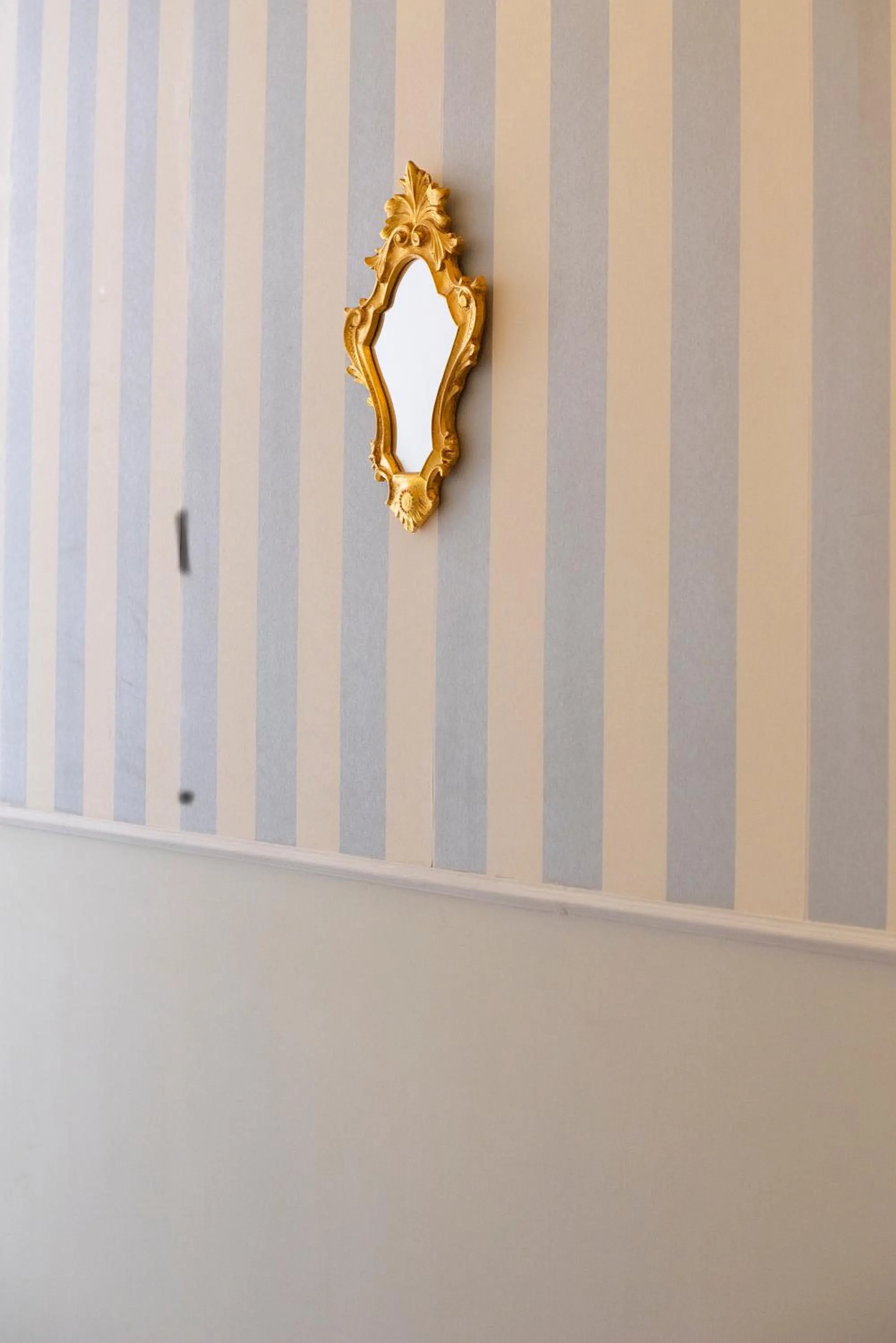 Decorative detail in B&B Dei Decumani