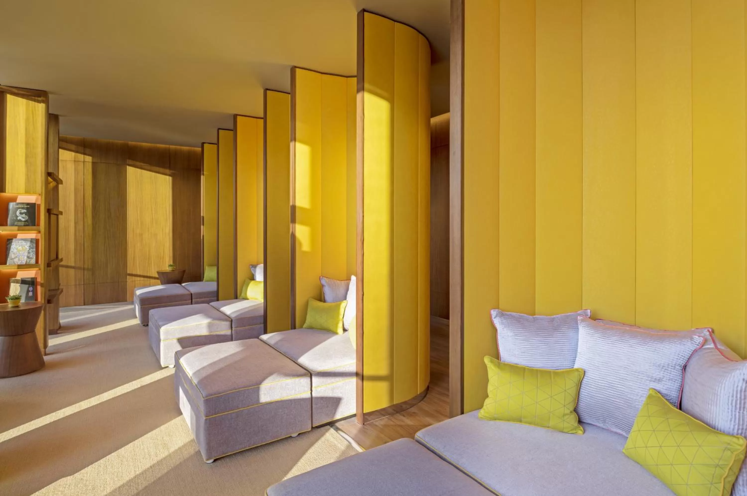 Spa and wellness centre/facilities, Bed in Sofitel Beijing Central