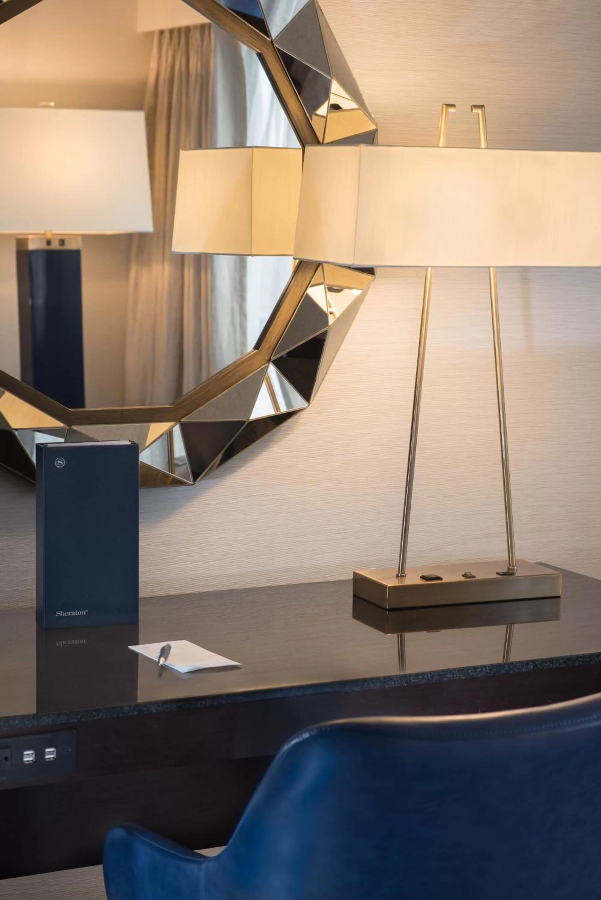 hair dresser in Sheraton Eatontown Hotel