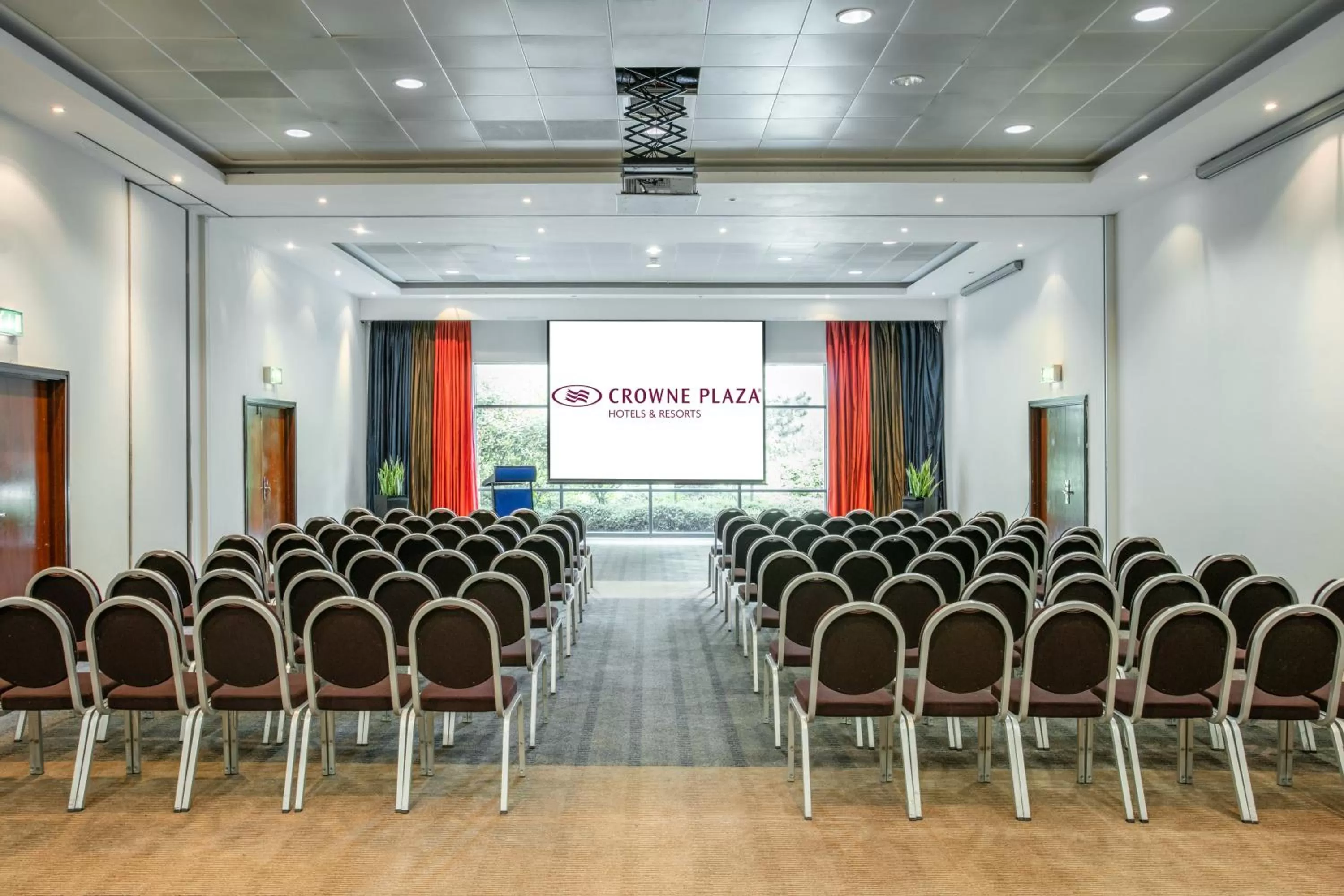Meeting/conference room in Crowne Plaza Birmingham NEC by IHG