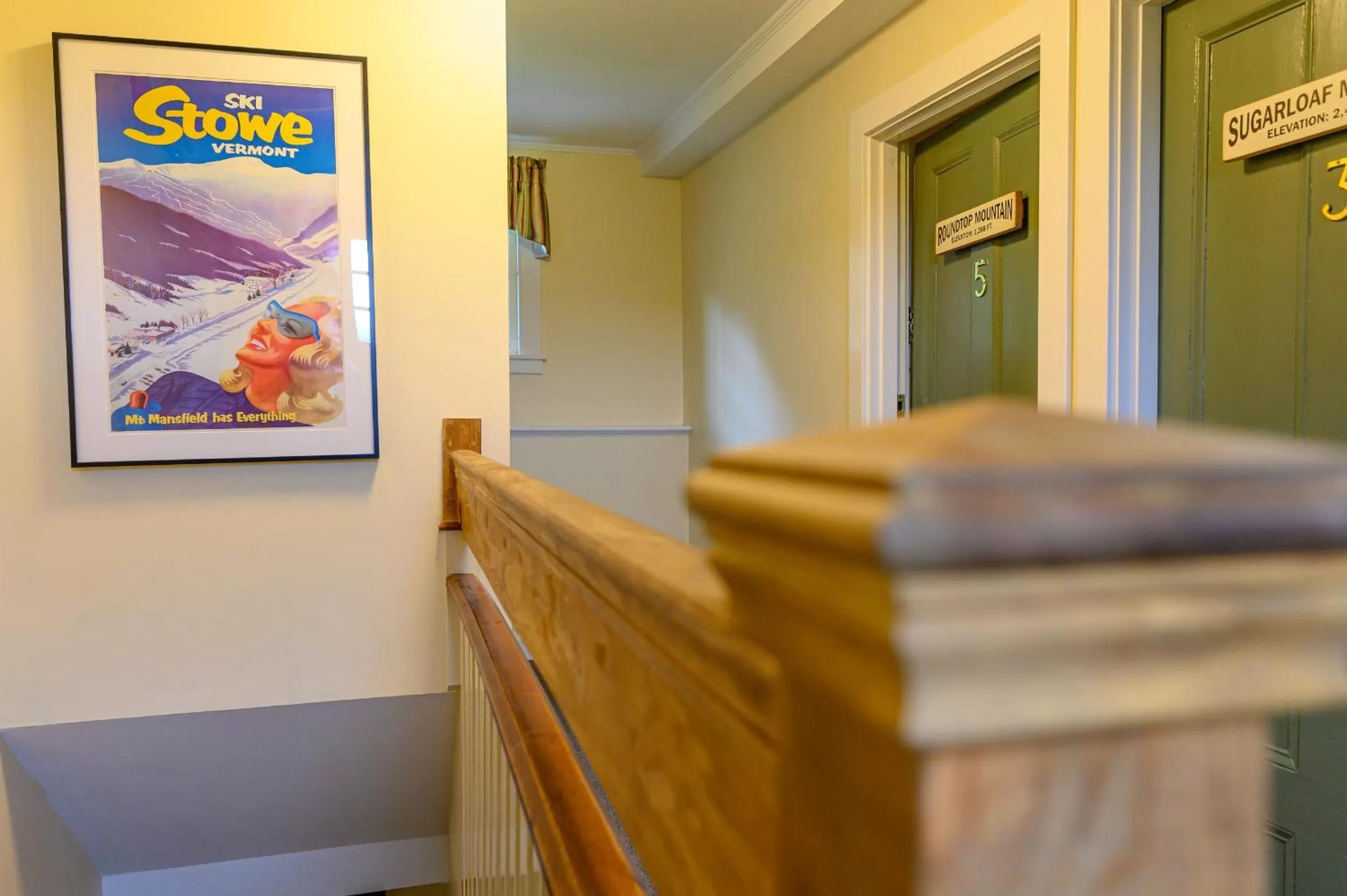 Decorative detail in Brass Lantern Inn