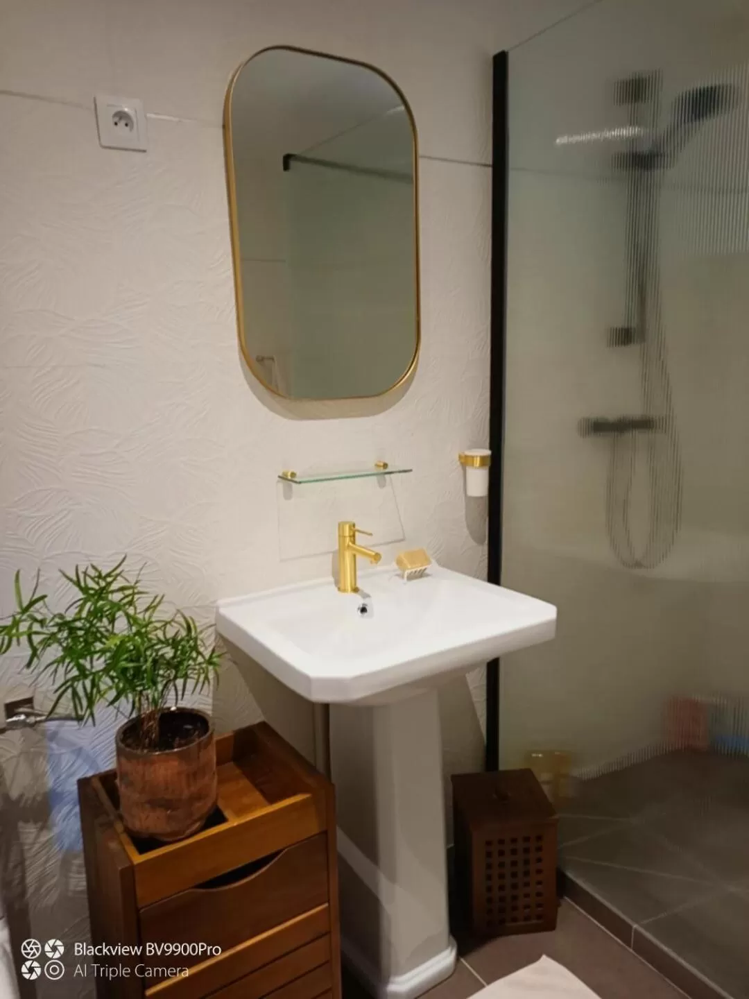 Bathroom in Le champ de l'eau