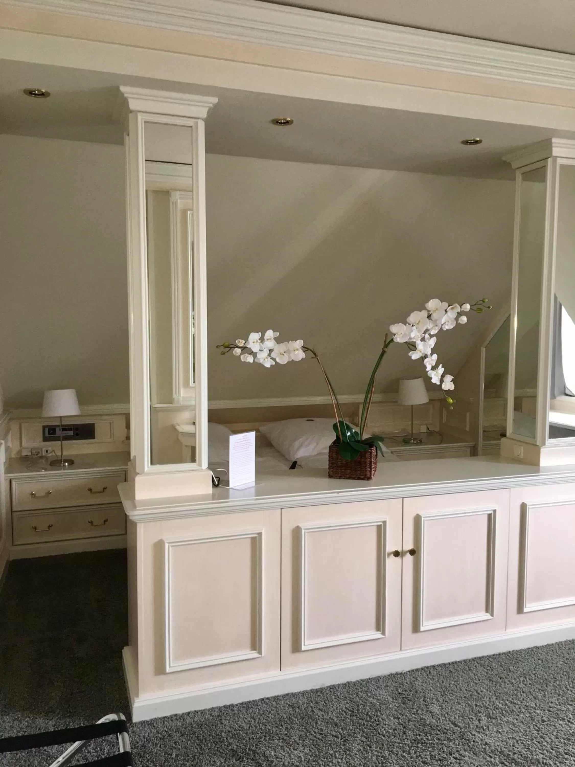 Photo of the whole room in Hotel Lippischer Hof