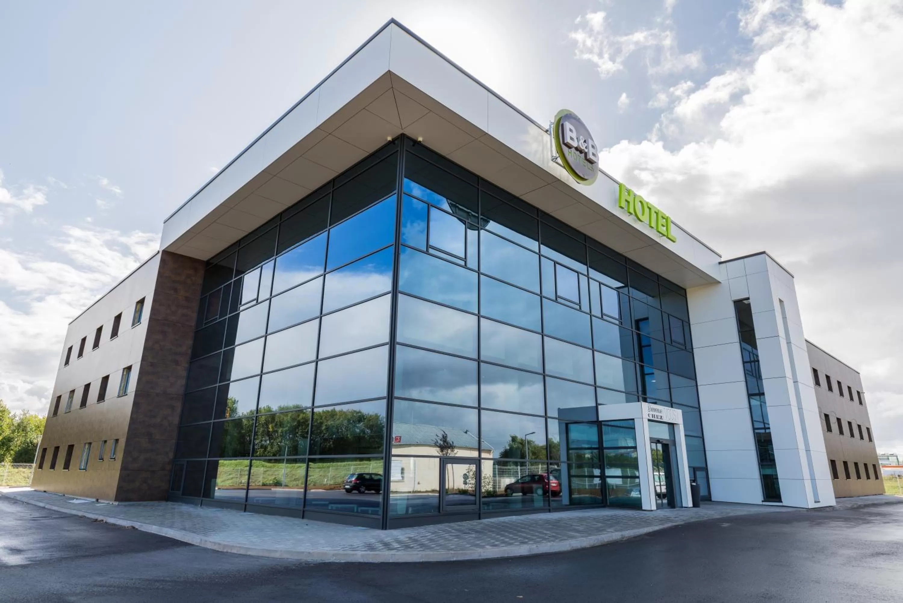 Property building in B&B HOTEL Longwy Porte du Luxembourg