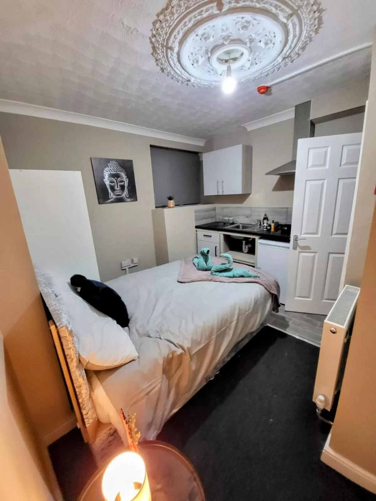 Bed in Easy Living Nottingham - Burns Street