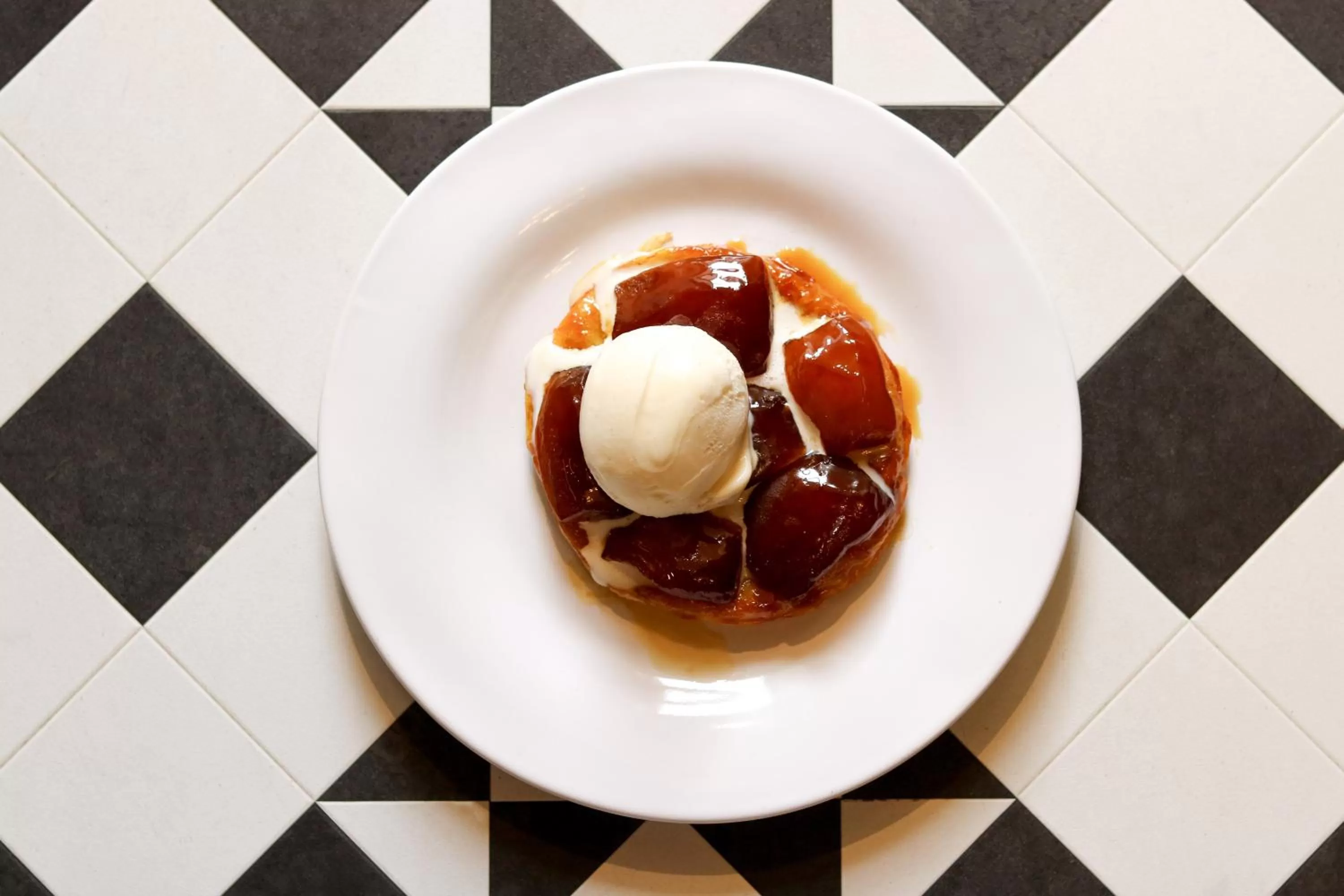 Food and drinks in Fleur de Lys Bampton