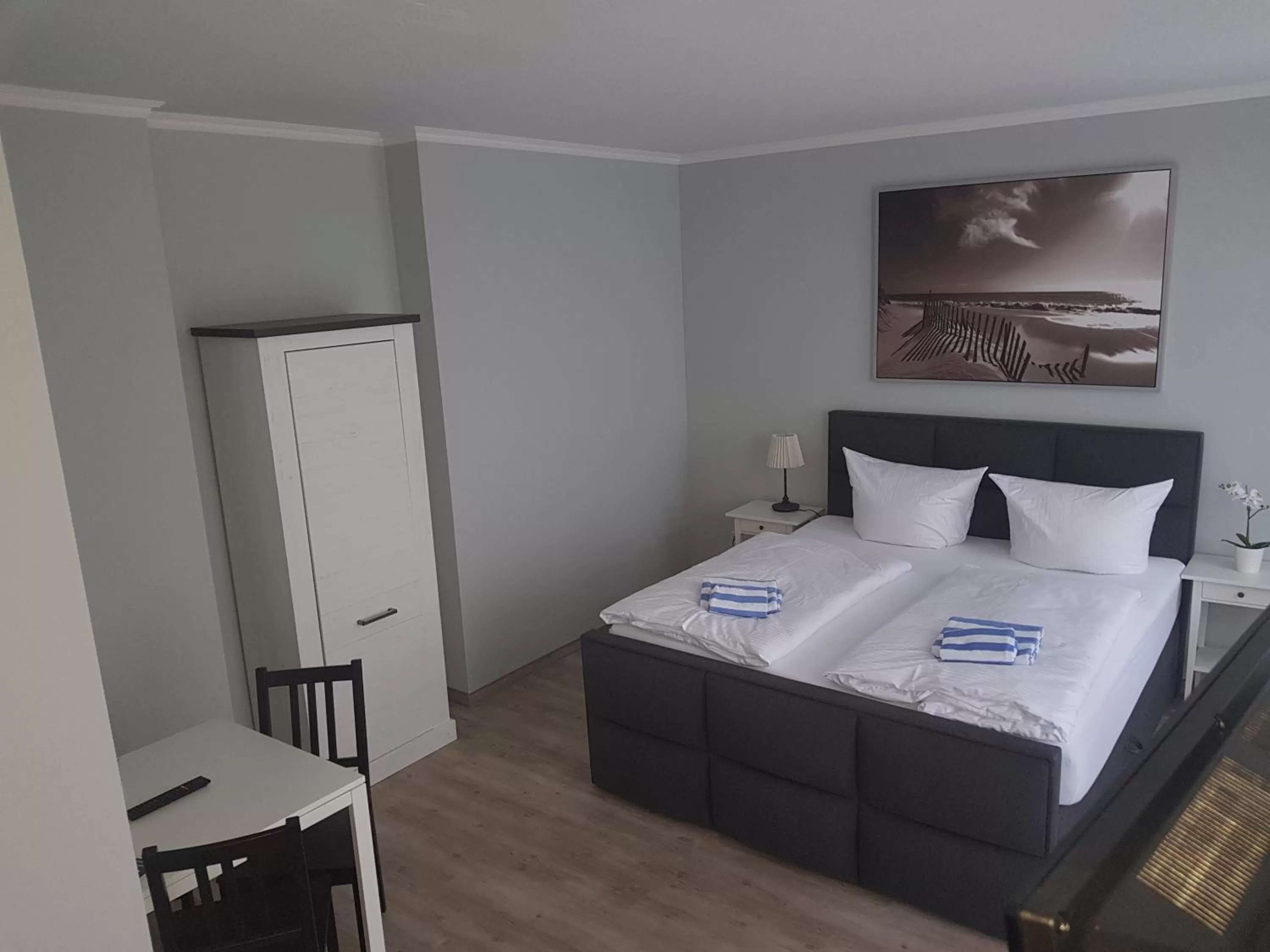 Bed in Appartement-Hotel Rostock