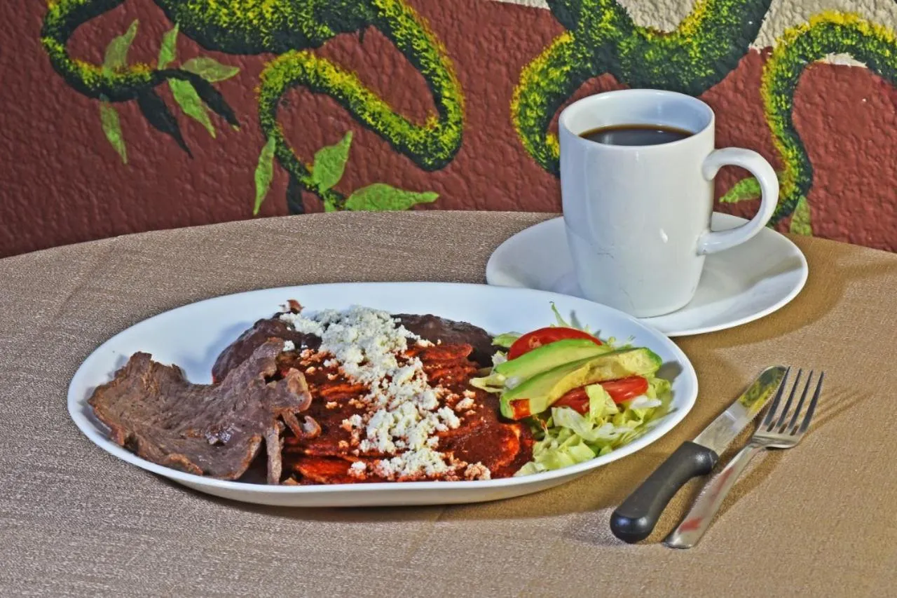 Food and drinks in Hotel Riviera