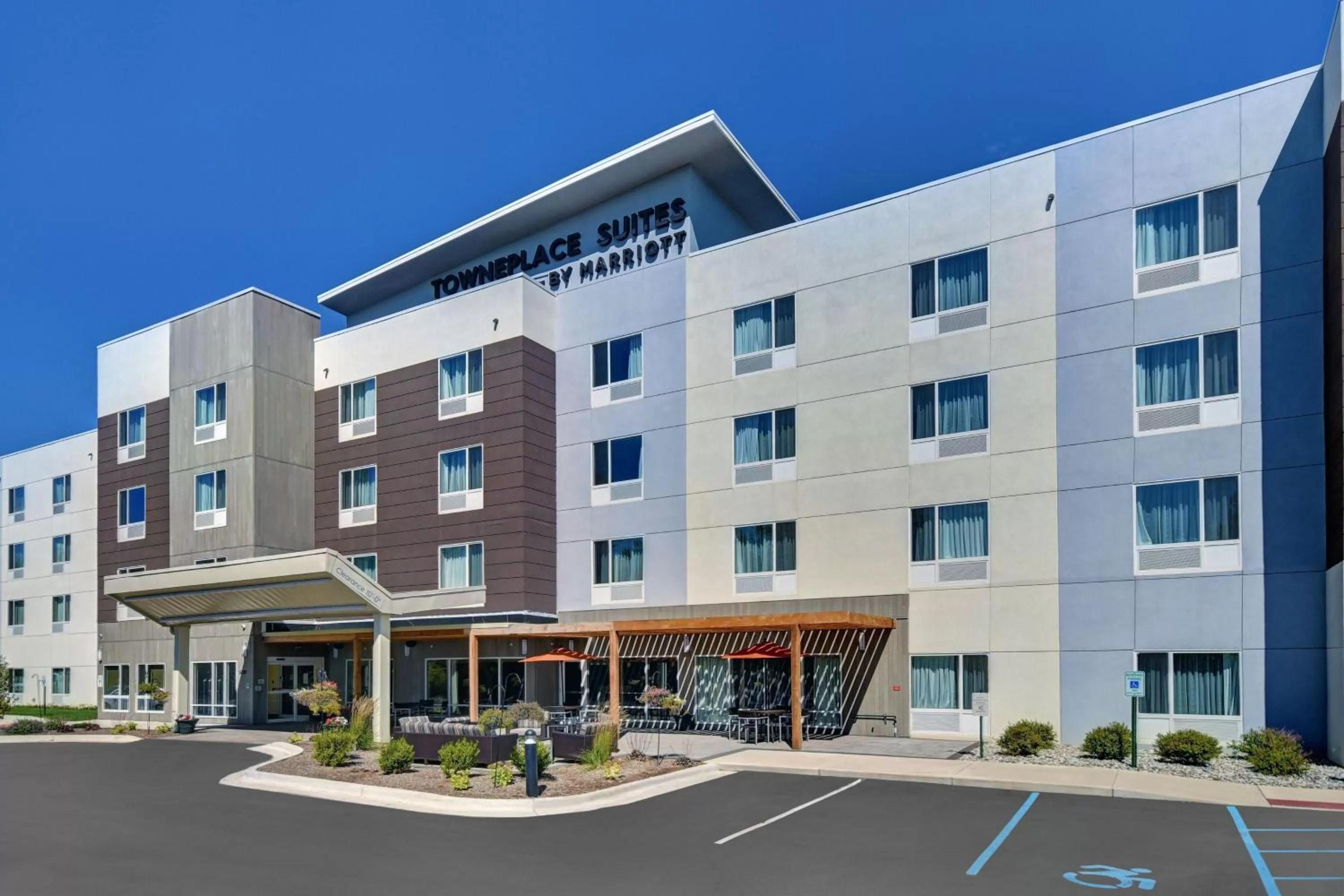 Property building in TownePlace Suites by Marriott Grand Rapids Wyoming