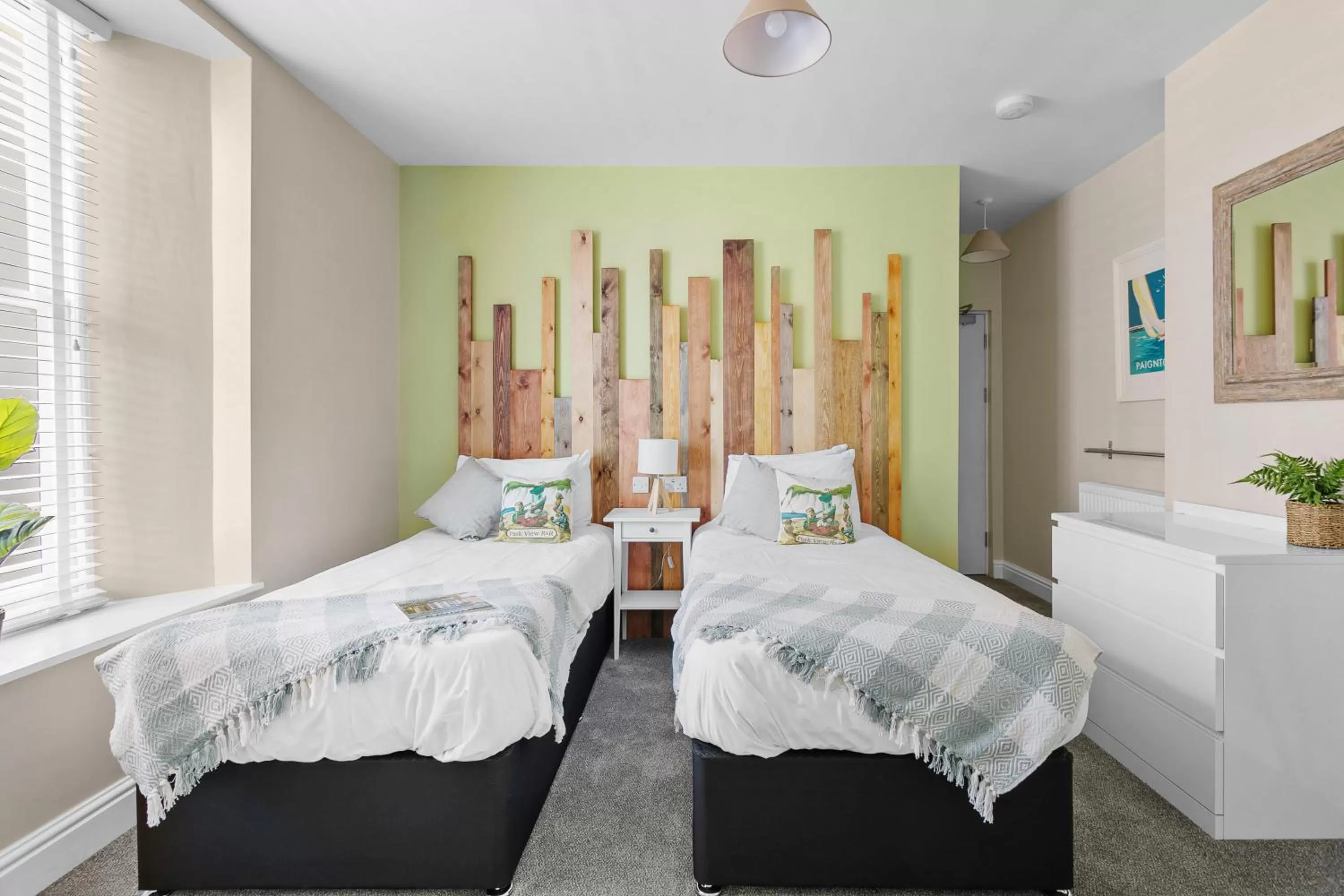 Bedroom, Bed in Park View R & R - Adult Only - Self-Catering - Free Parking - EV Point