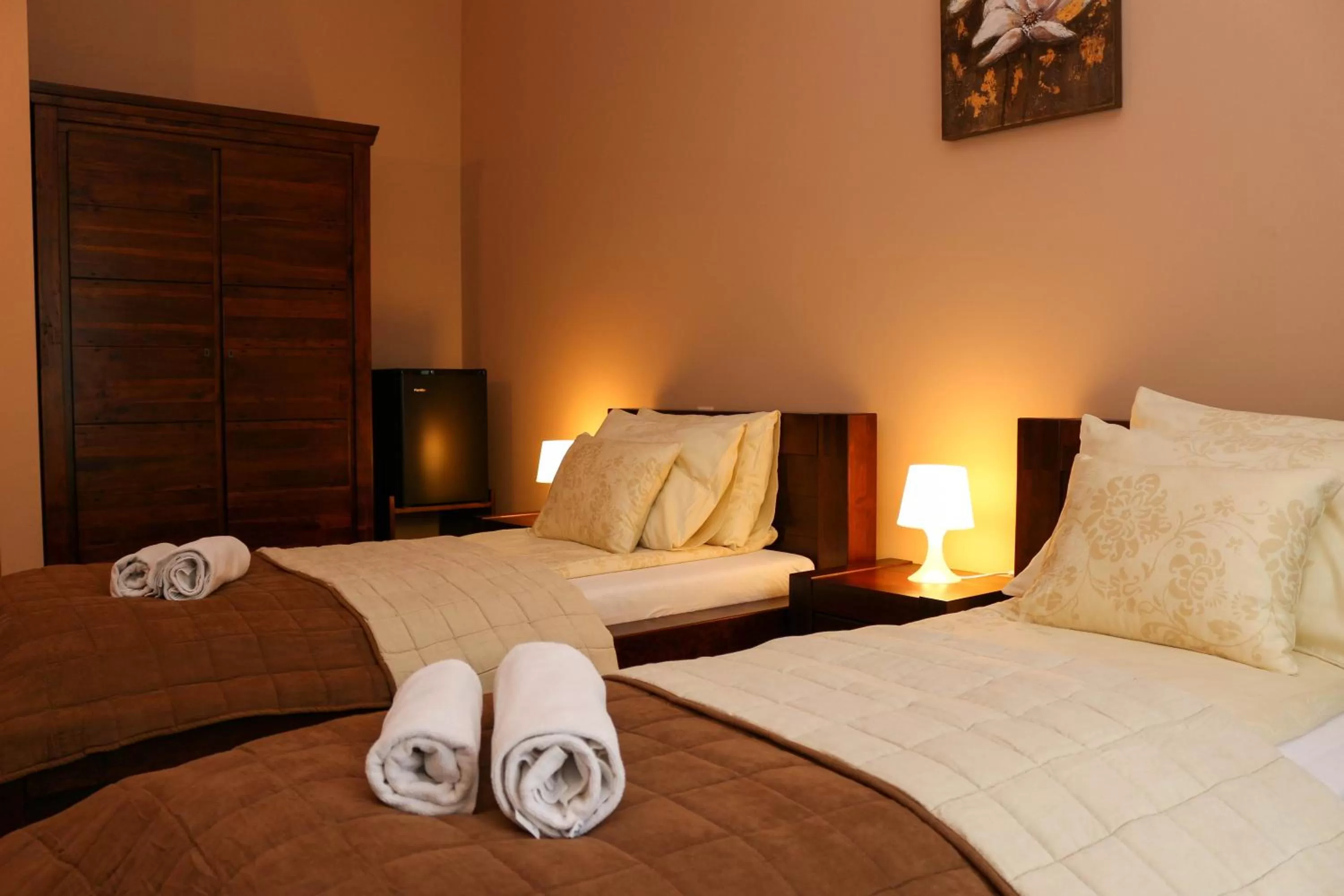 Decorative detail, Bed in Maya Panzio-Rezidencia