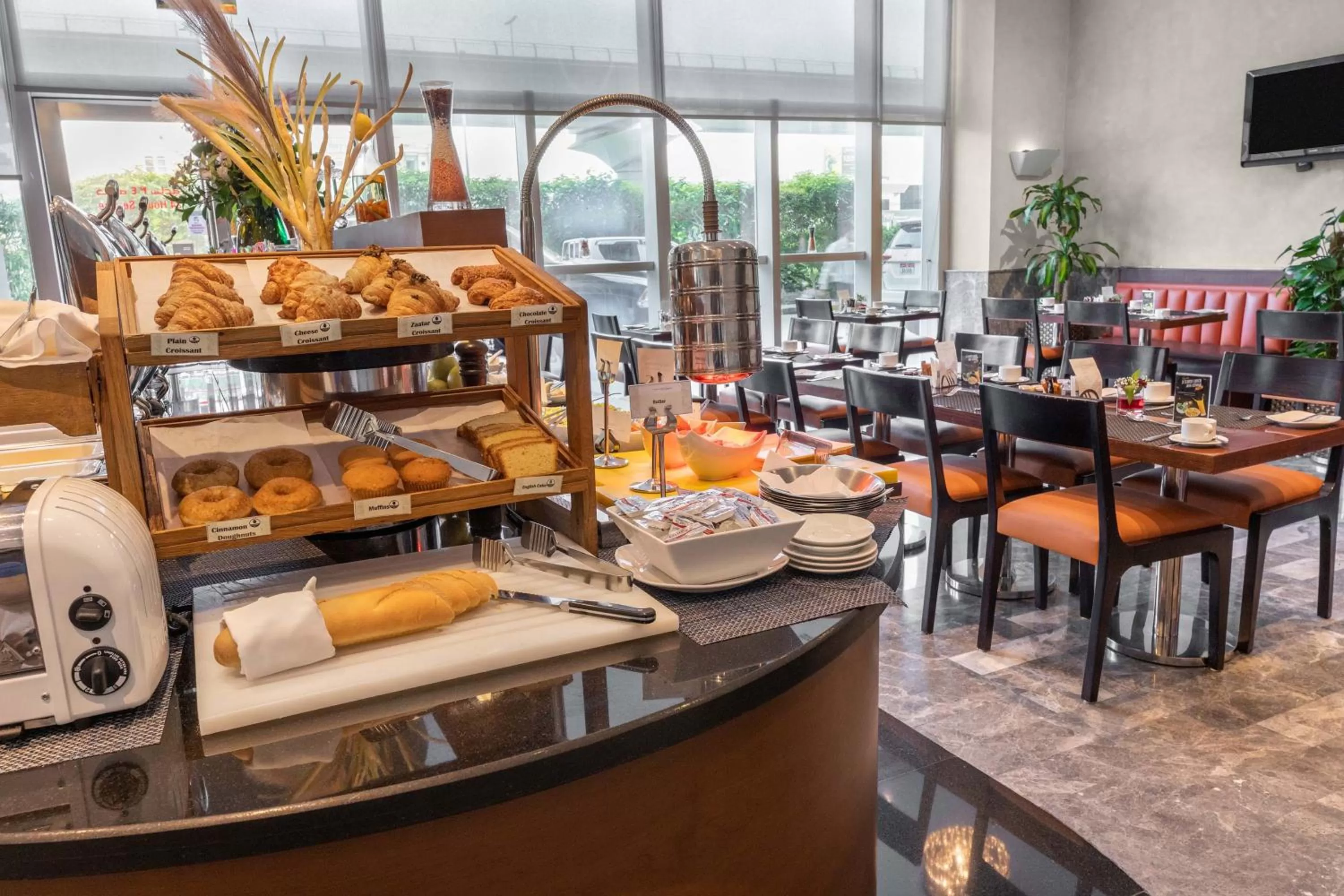 Restaurant/places to eat in City Premiere Hotel Apartments - Dubai