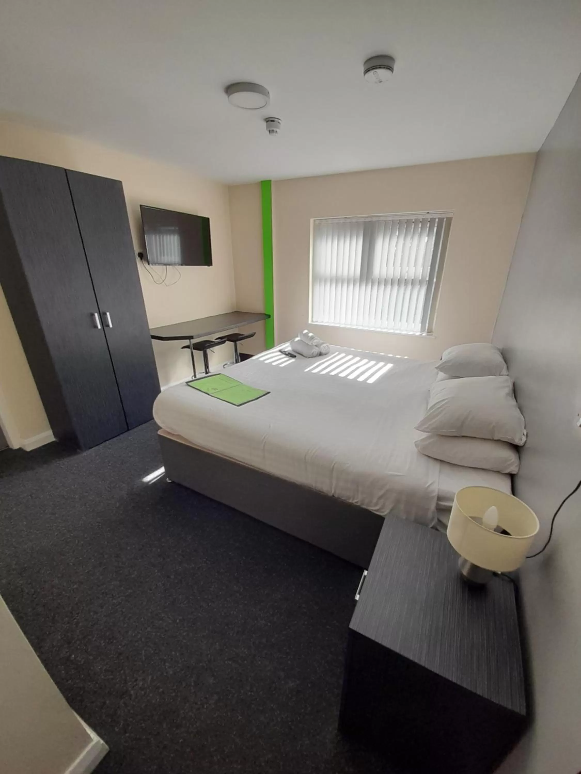 Bed in Lymedale Suites Studios & Aparthotel in NEWCASTLE UNDER LYME & STOKE