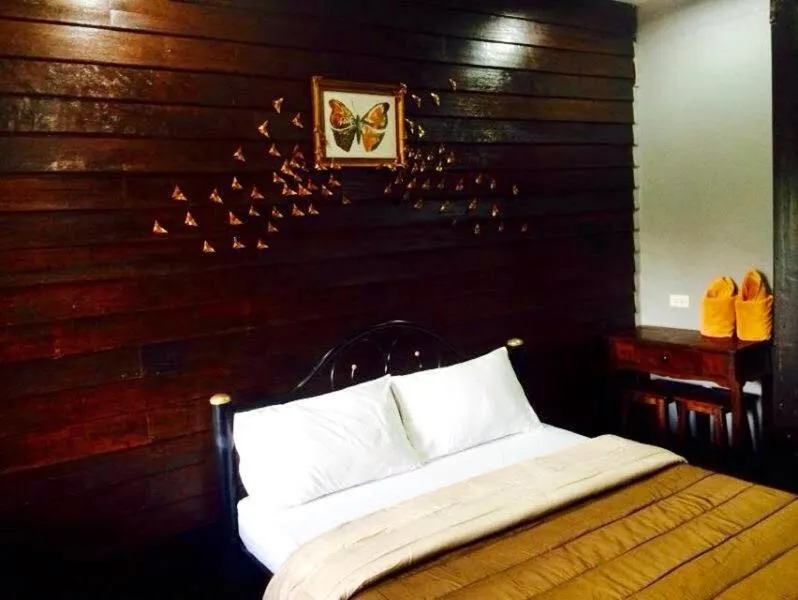 Bed in K Guesthouse Adults only