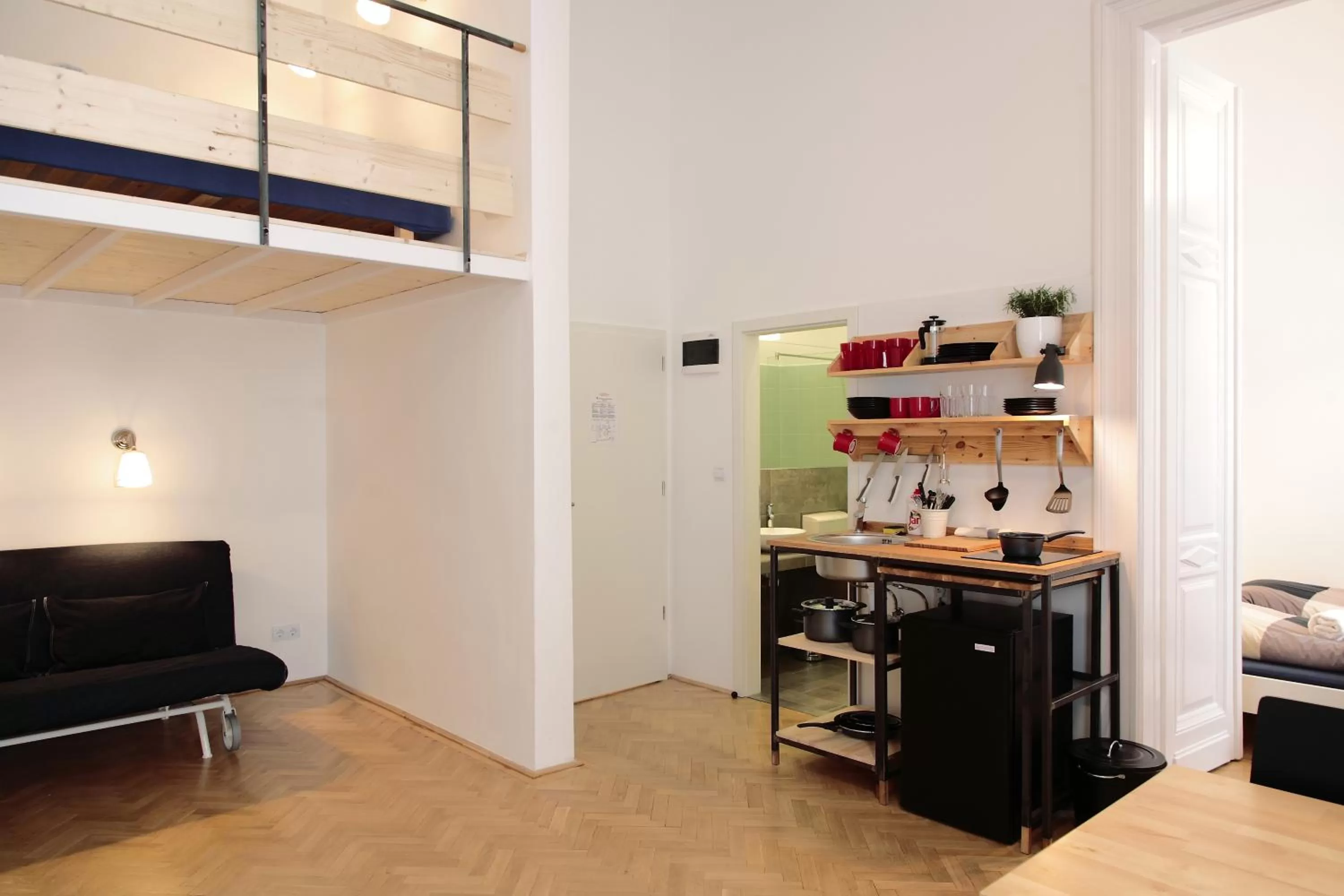 Kitchen or kitchenette in Maverick Apartments