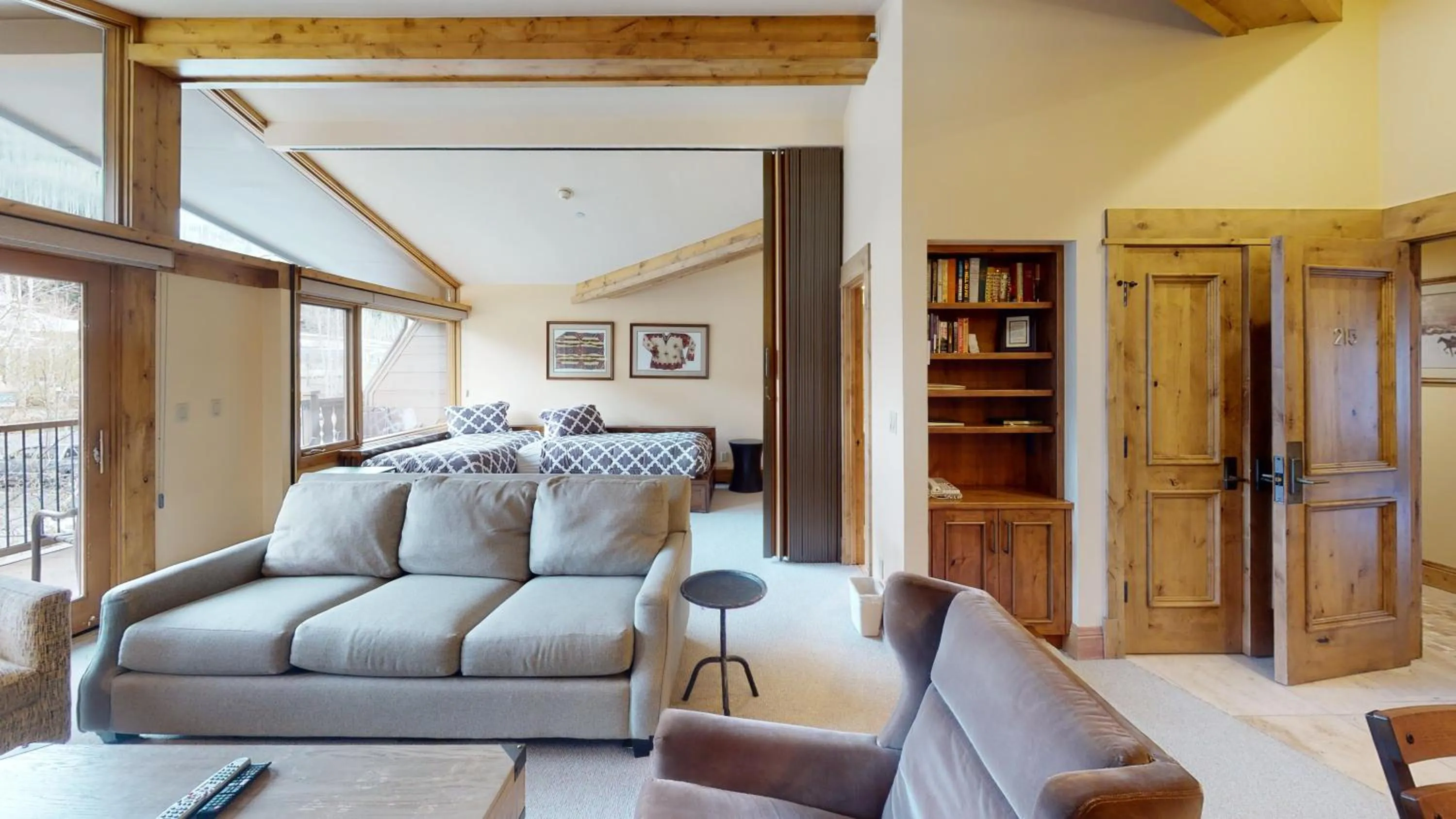 Living room in Manor Vail Lodge