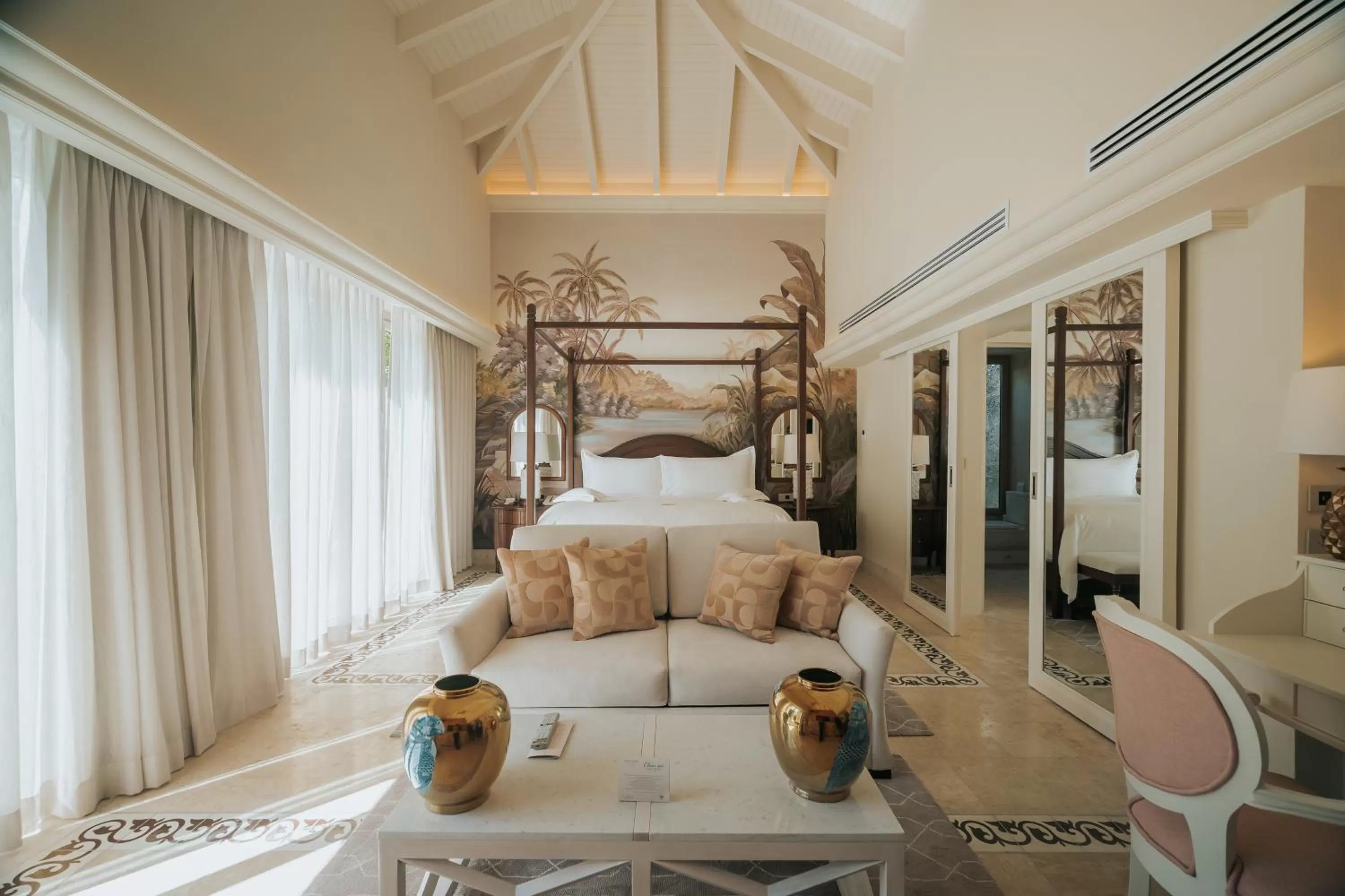 Bed in Eden Roc Cap Cana