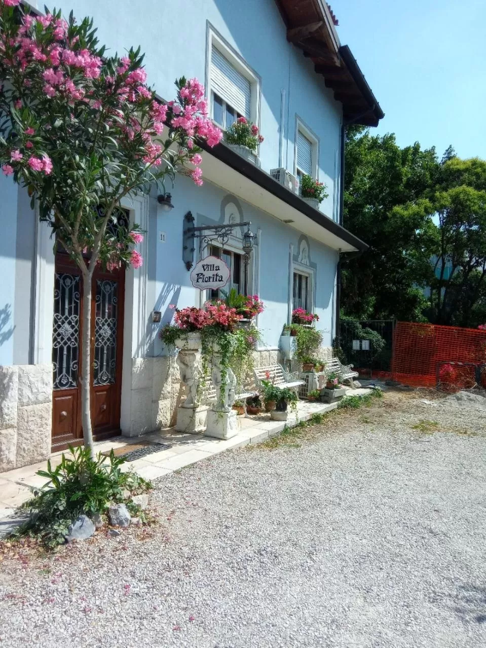 Property building in Villa Fiorita