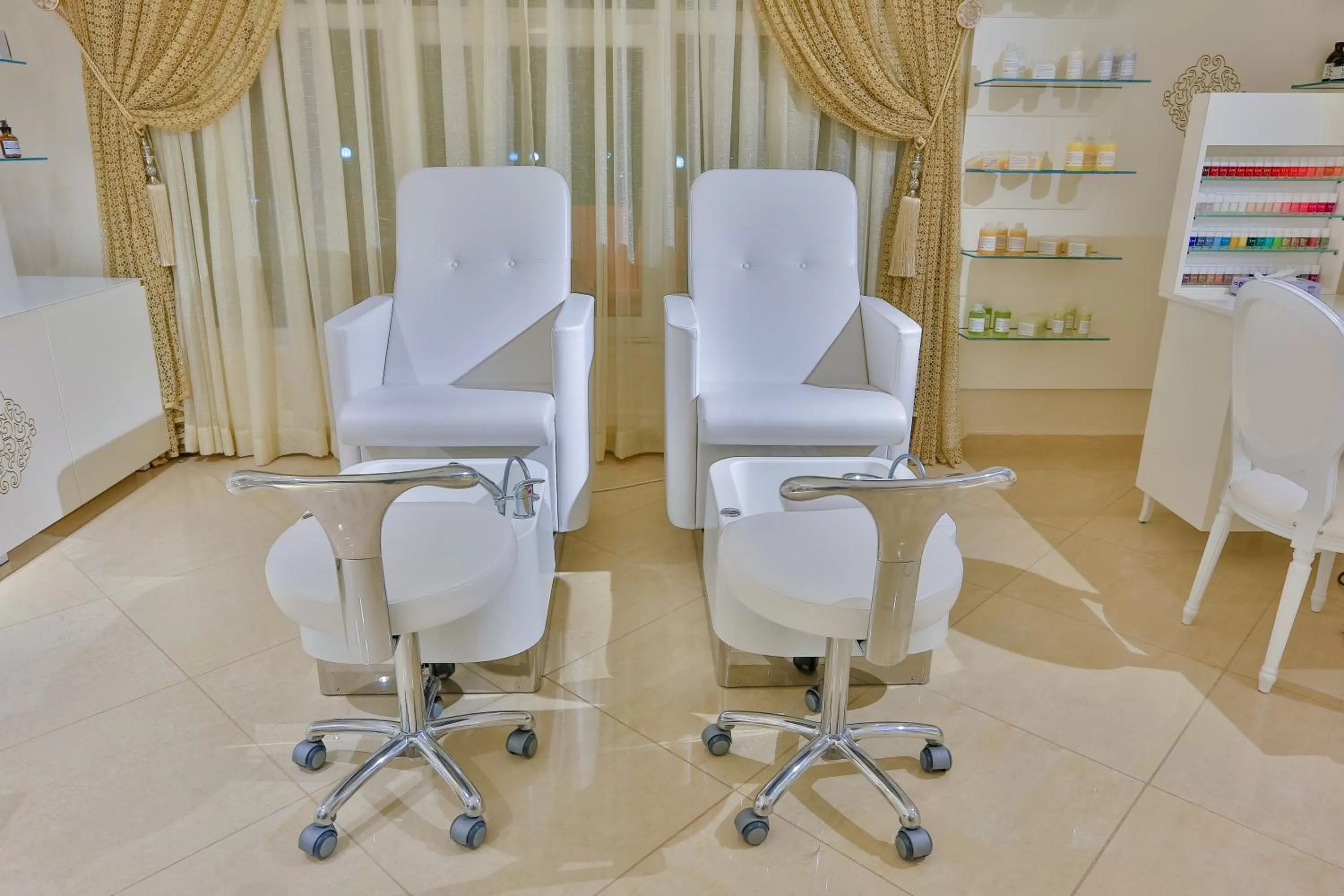 Royal Tulip City Center