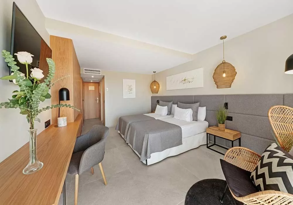 Photo of the whole room, Bed in Hotel Almudaina