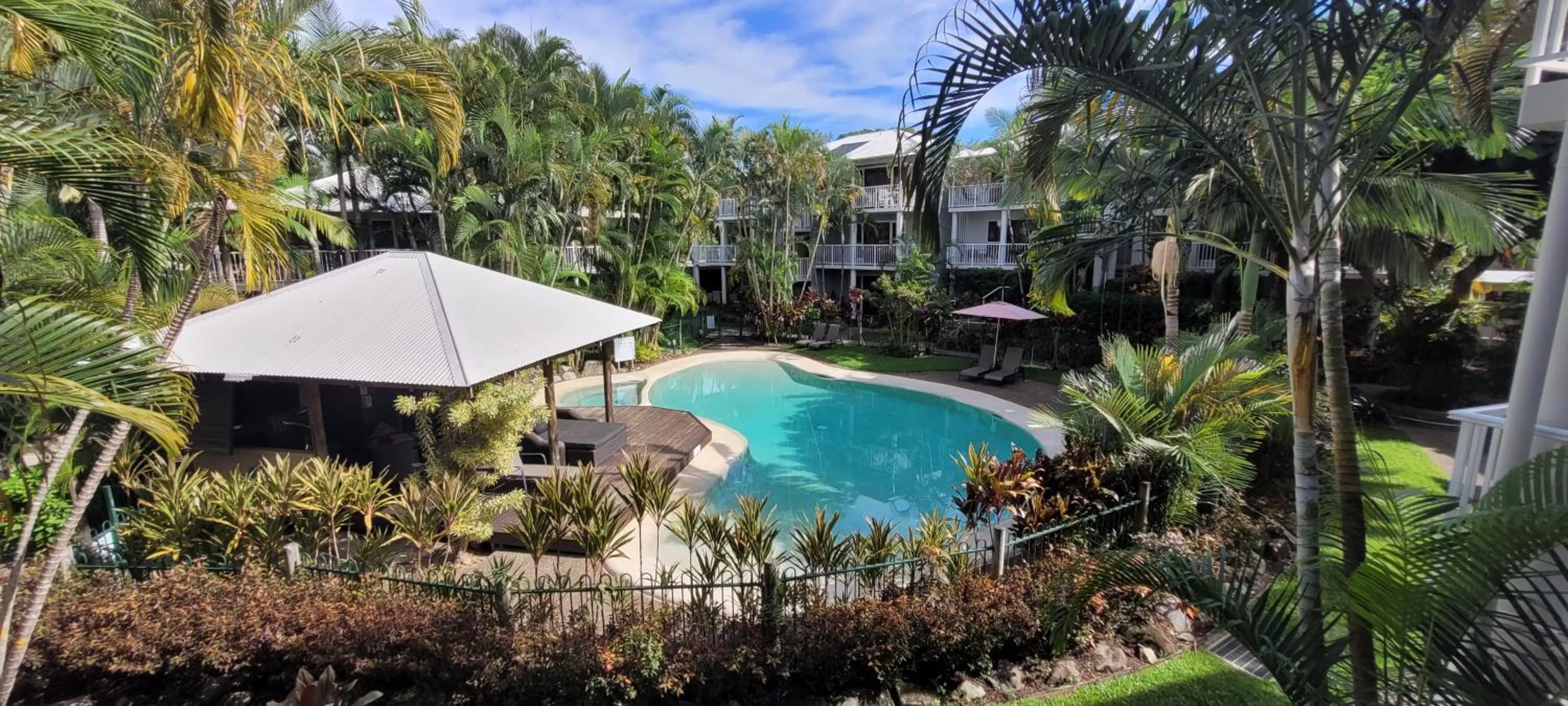 Swimming pool in South Pacific Resort & Spa Noosa