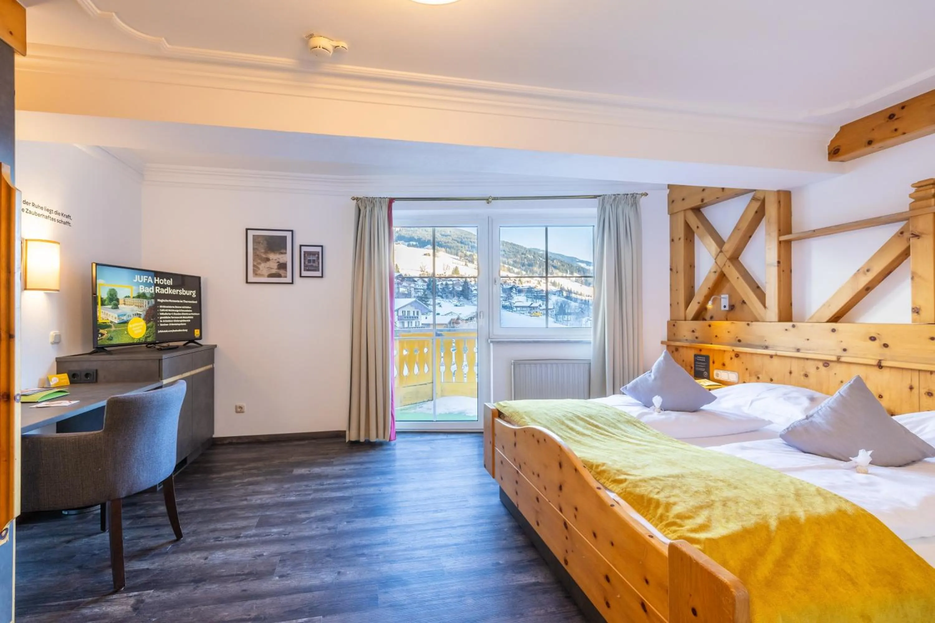 Photo of the whole room, Bed in JUFA Alpenhotel Saalbach