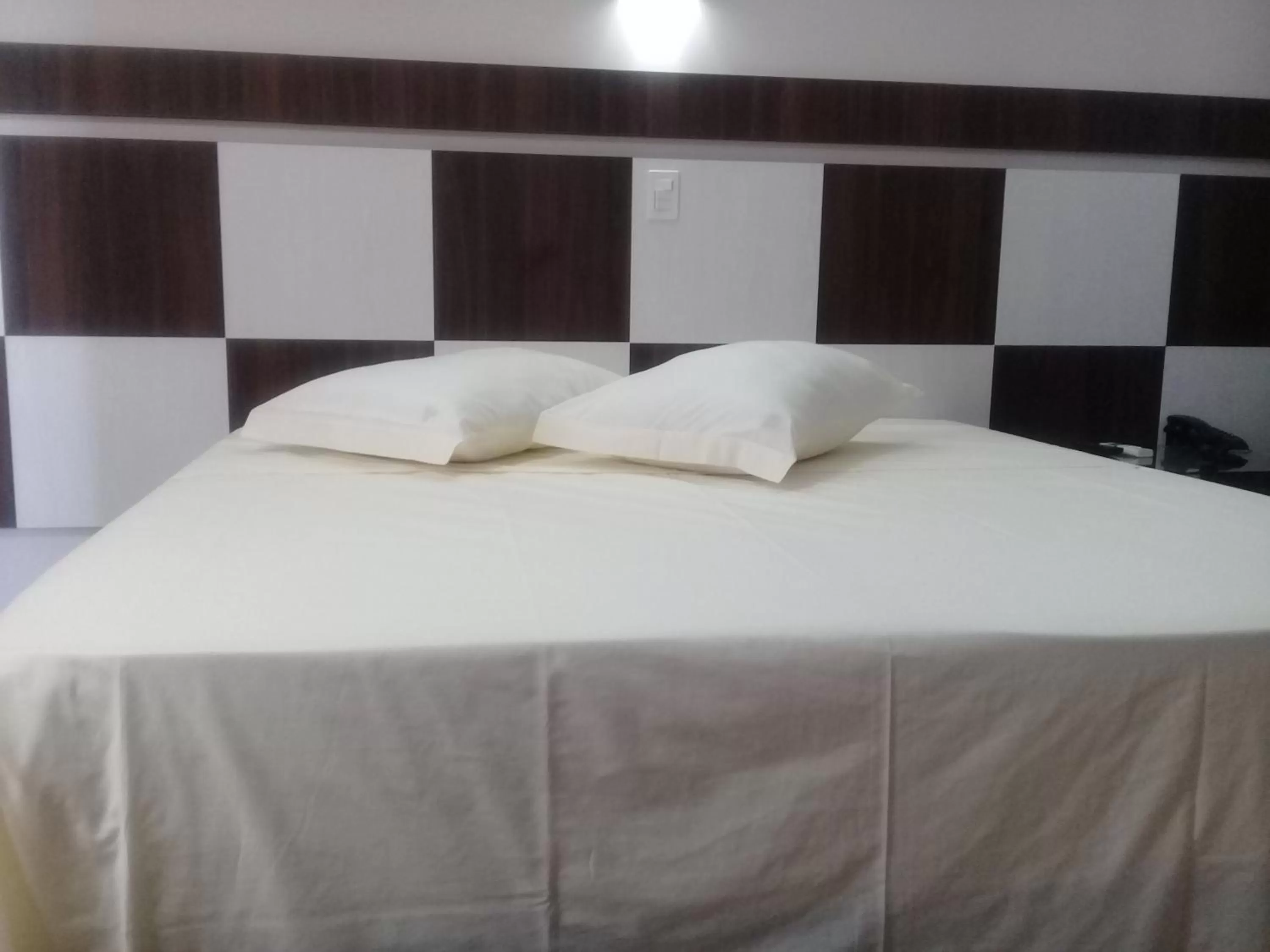 Bed in Hotel Maestro Villa Do Lago Toledo