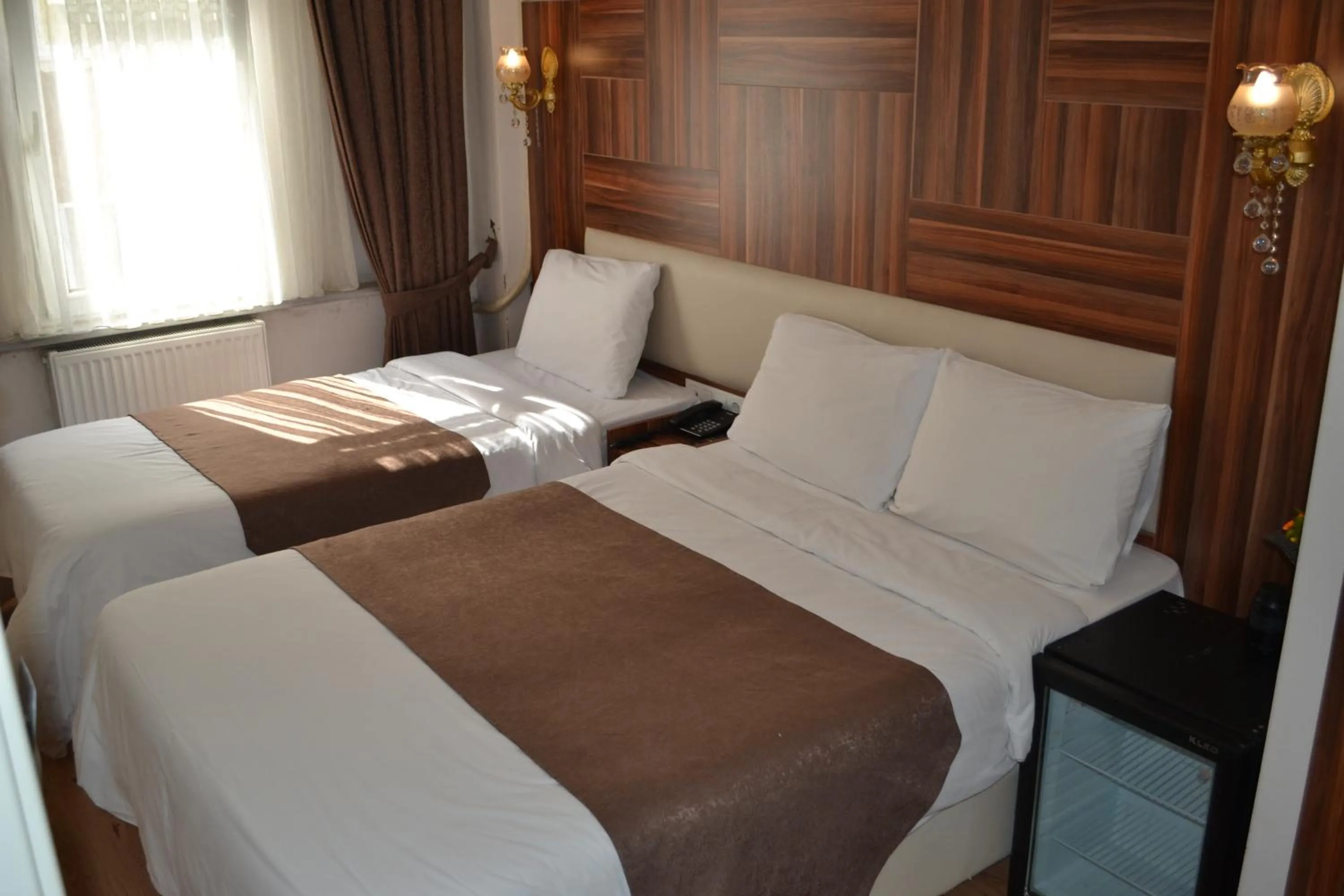 Bedroom, Bed in New Fatih Hotel