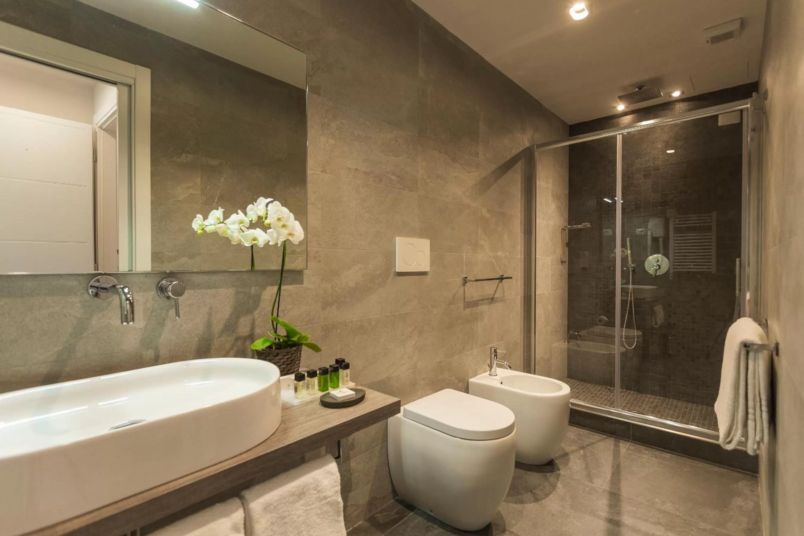 Photo of the whole room in Palazzo Alfieri - Place of Charme