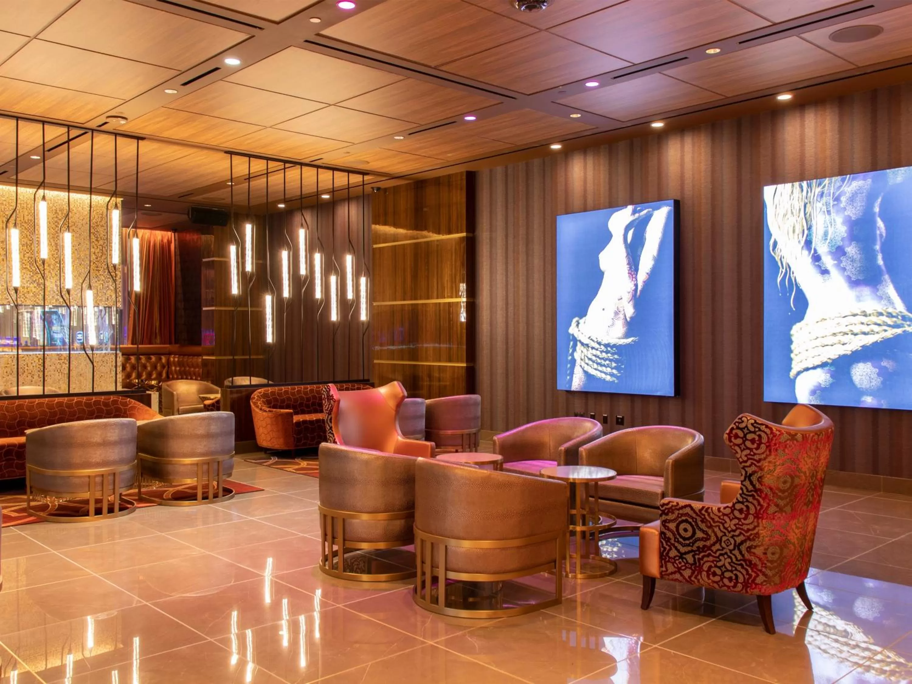 Lounge or bar in SAHARA Las Vegas