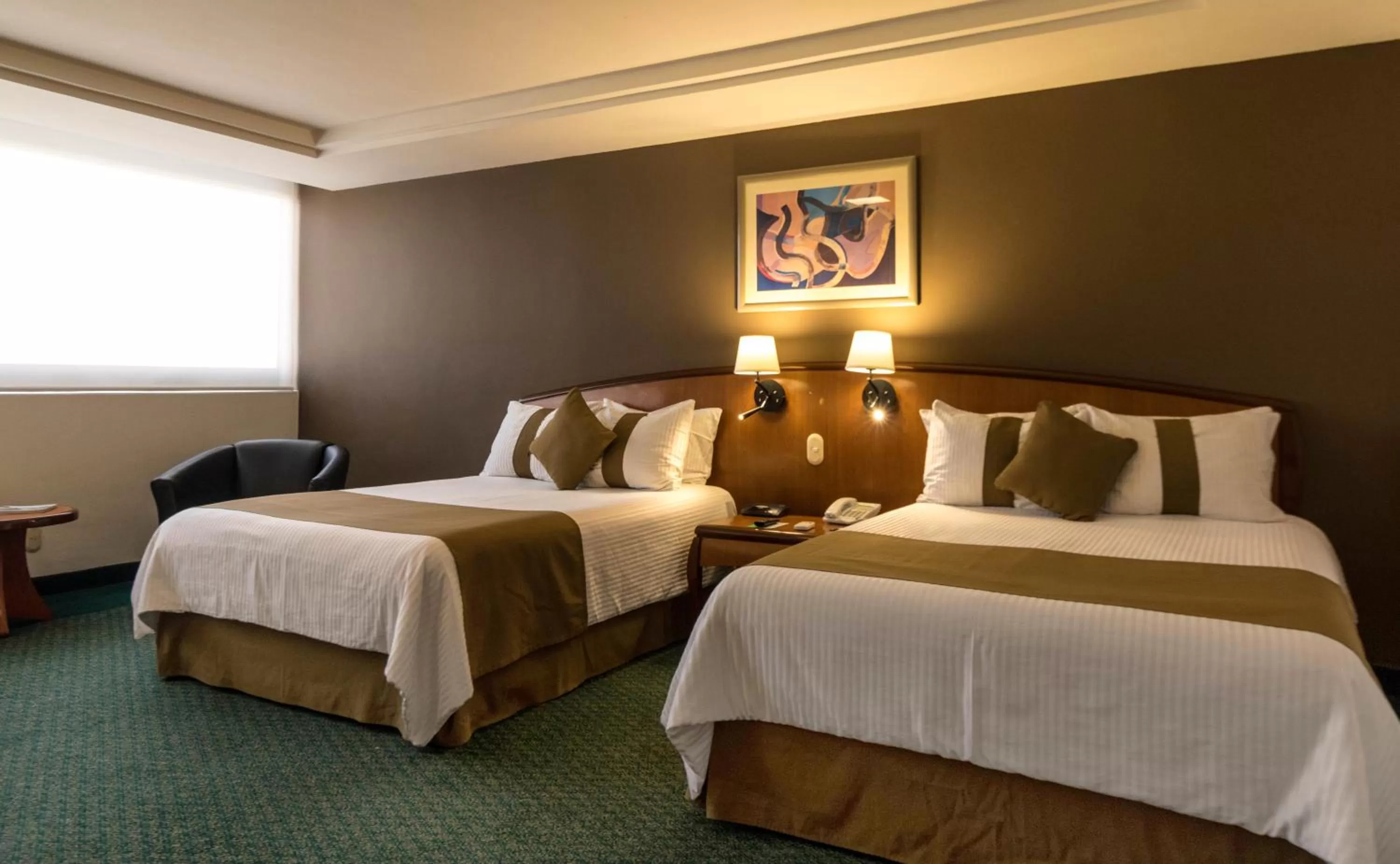 Photo of the whole room, Bed in Mision Toreo Centro de Convenciones