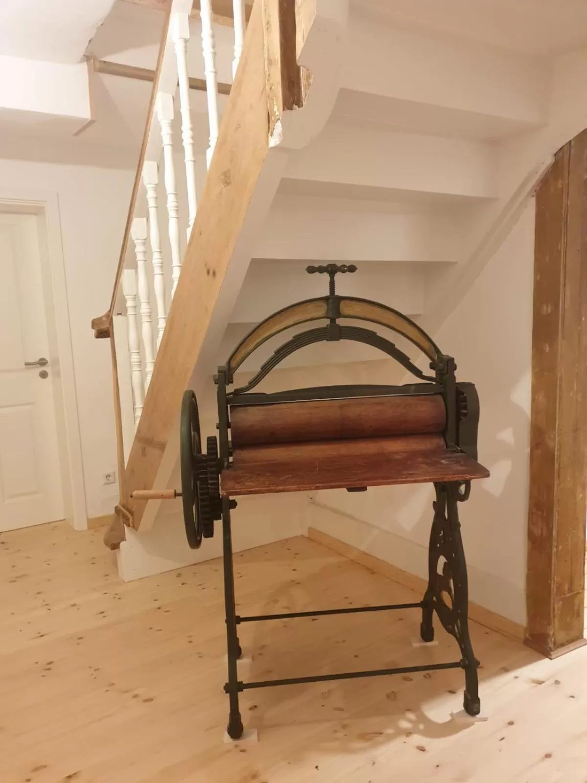 Seating area in Pelikans Krone