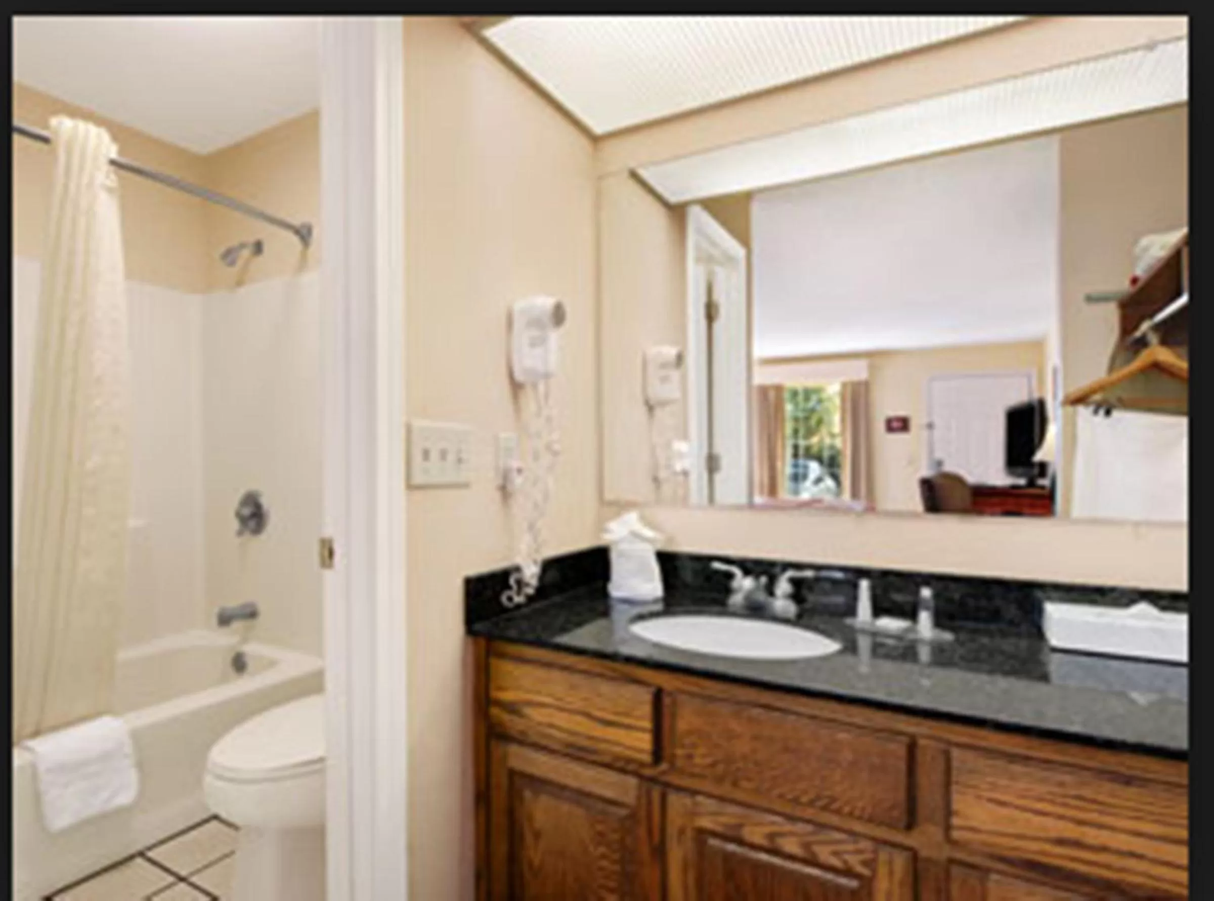 Bathroom in Baymont by Wyndham Sanford