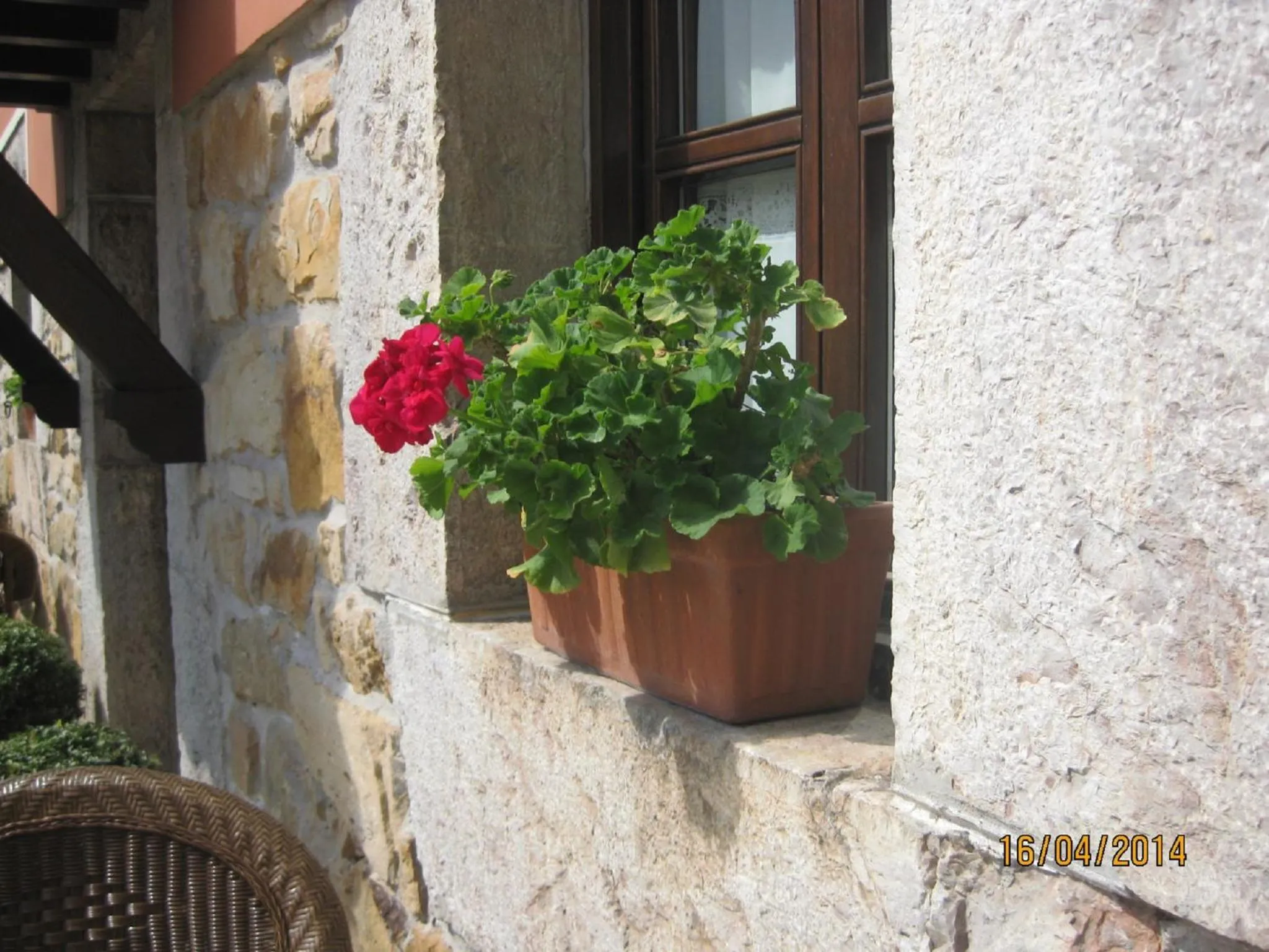 Facade/entrance in Hotel Rural Entremontes