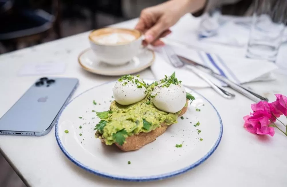 Food in Urbanica Fifth