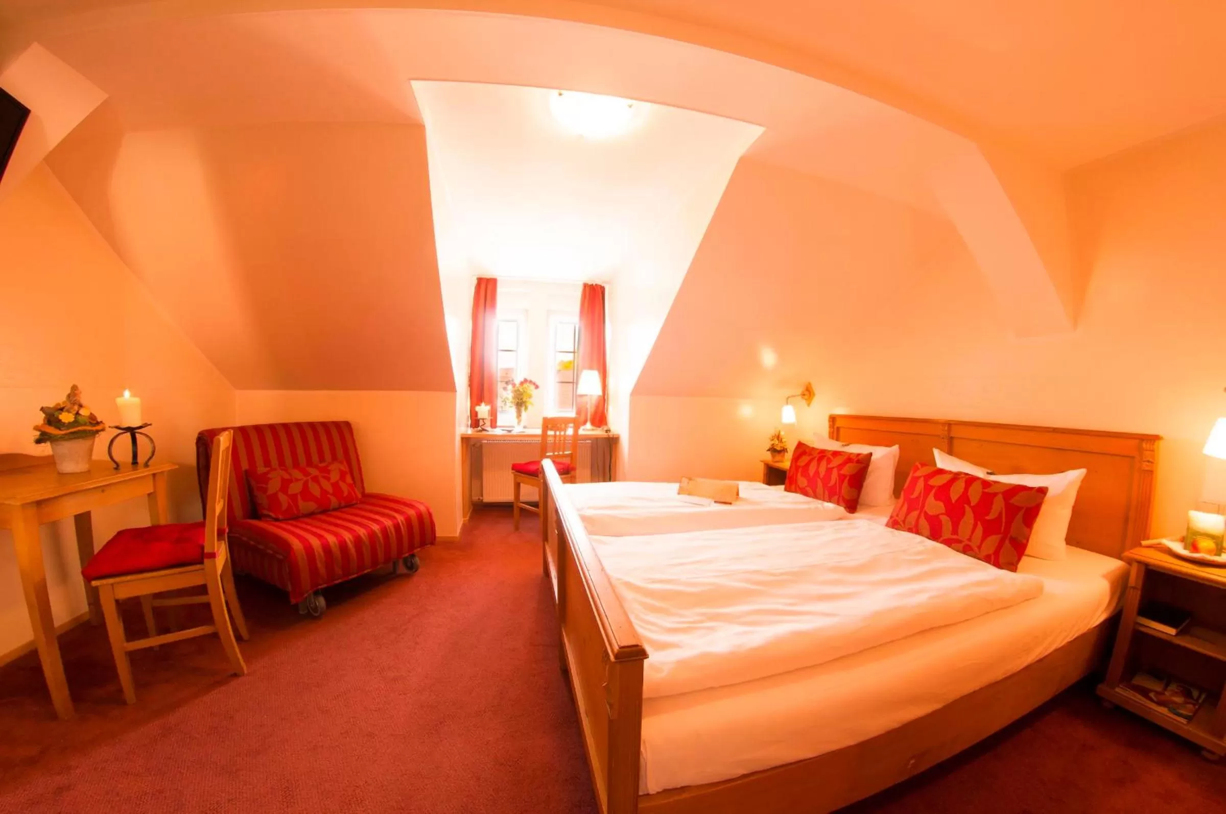 Photo of the whole room, Bed in Ringhotel Lutherhotel Eisenacher Hof