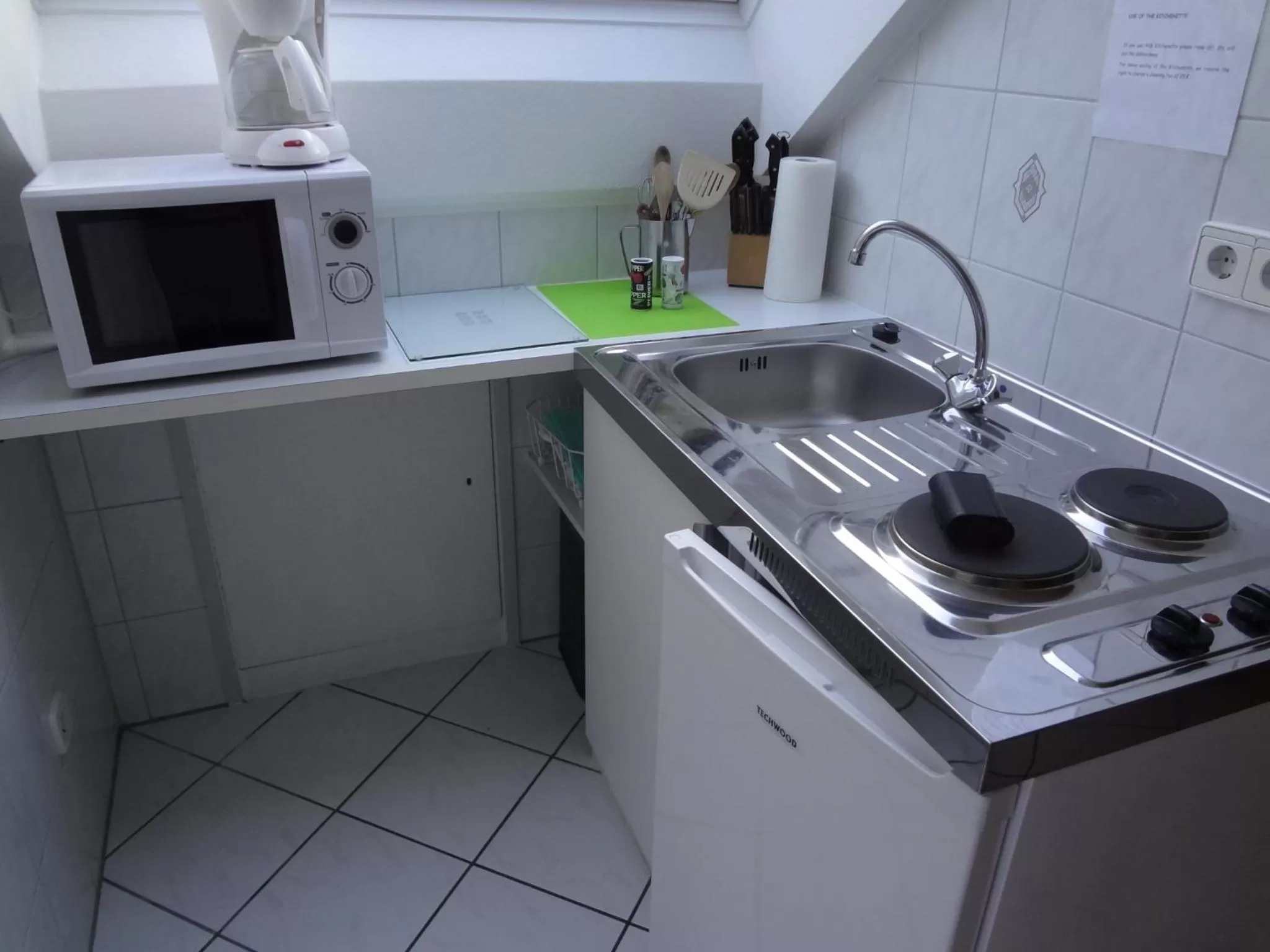 Photo of the whole room in Hotel Rose Heidelberg inklusive Frühstück, Saunanutzung und Parkplätze nach Verfügbarkeit