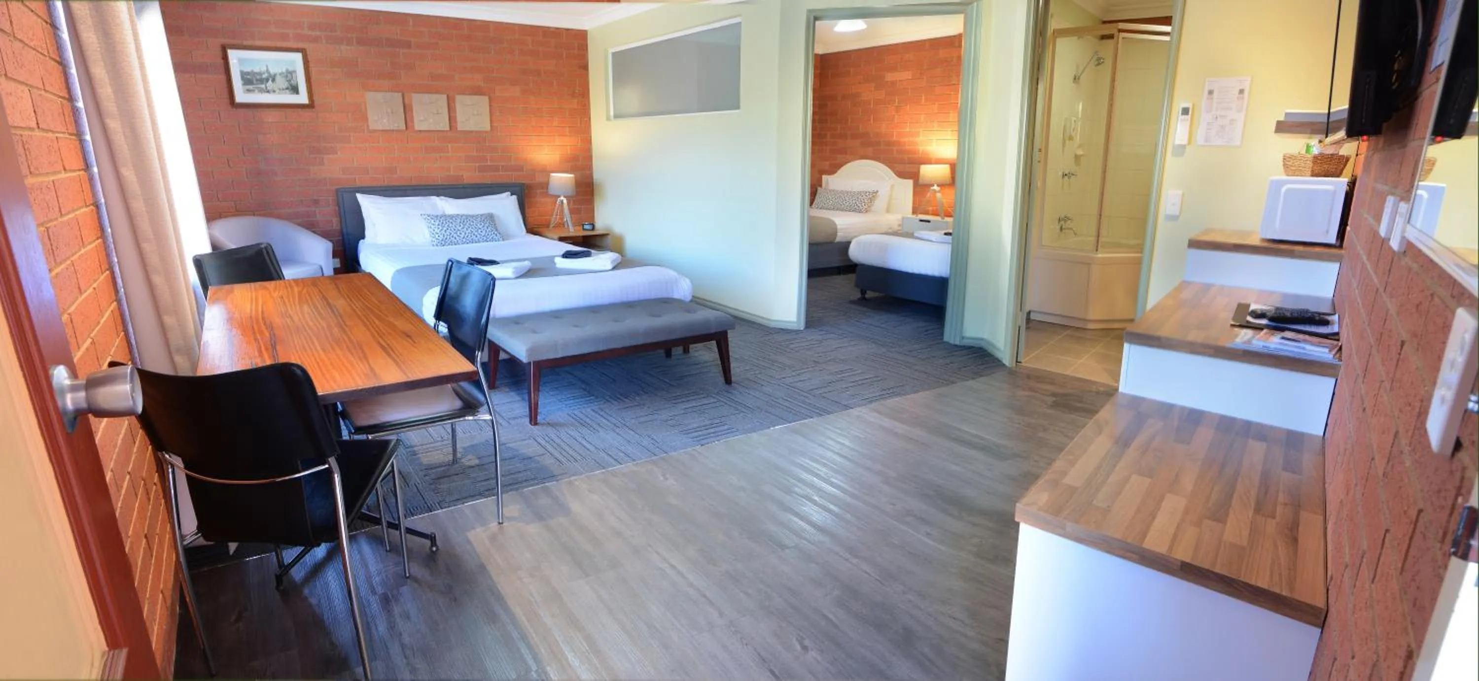 Bed in Bendigo Goldfields Motor Inn