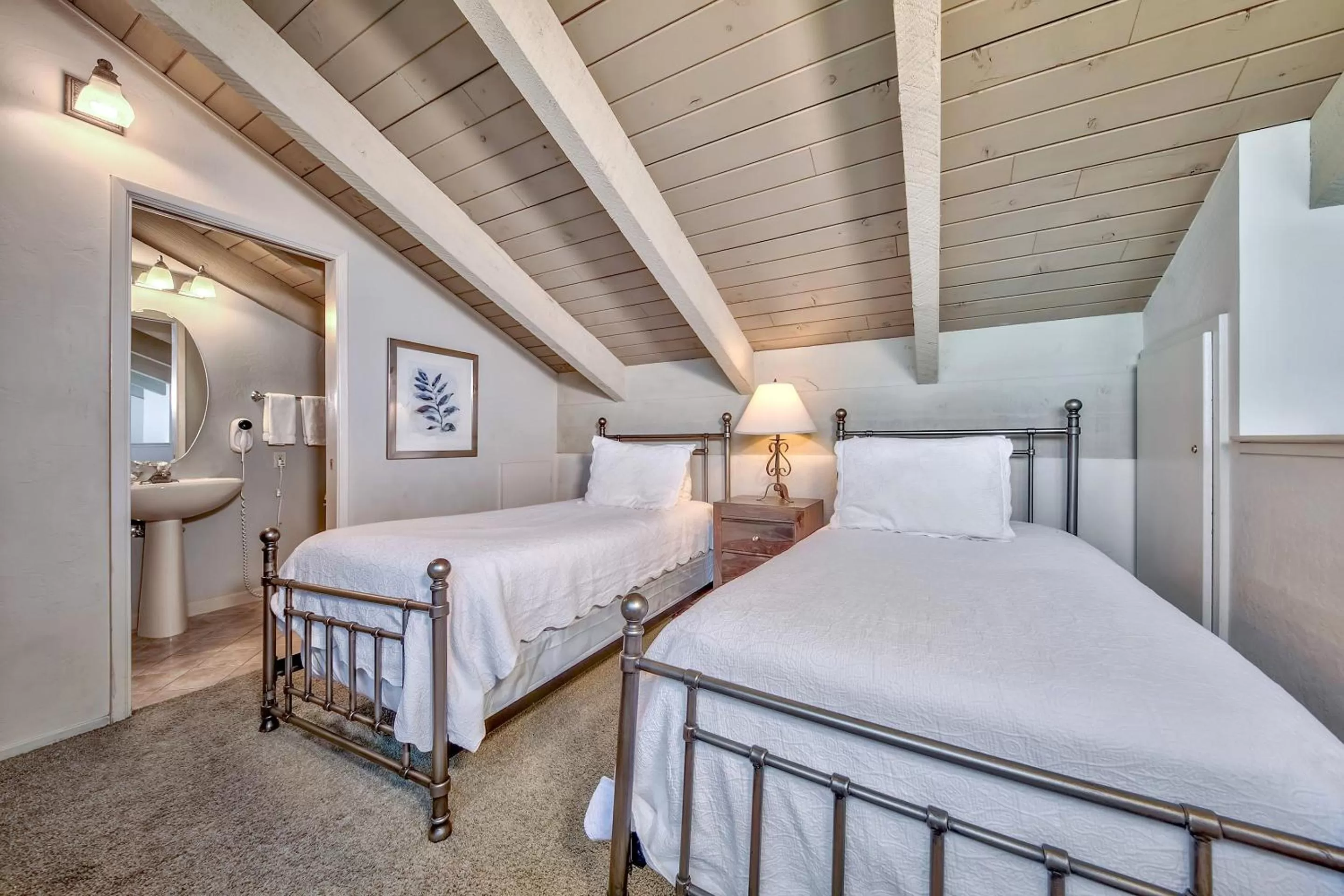 Bed in Lakeland Village at Heavenly