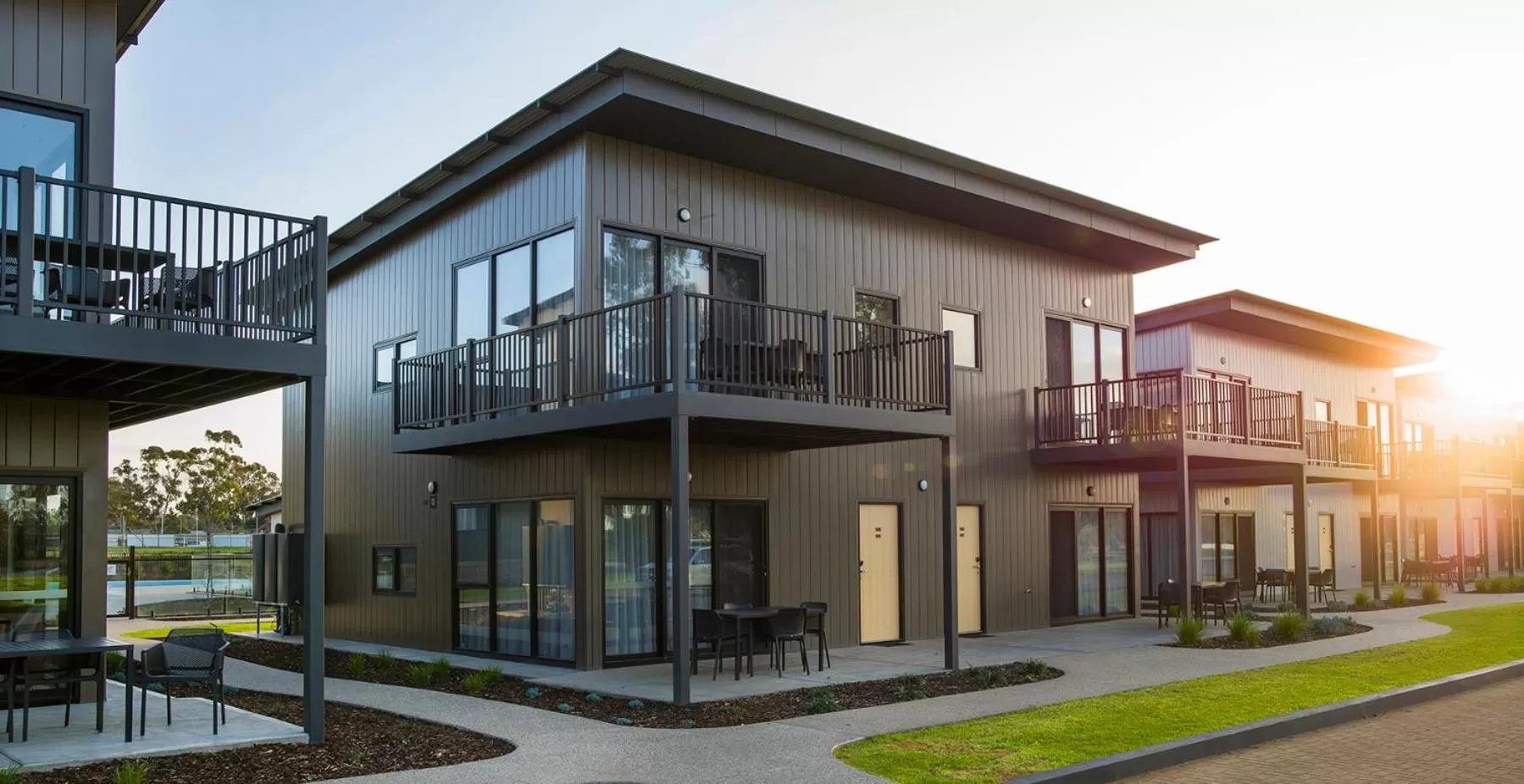 Property building in Berri Hotel