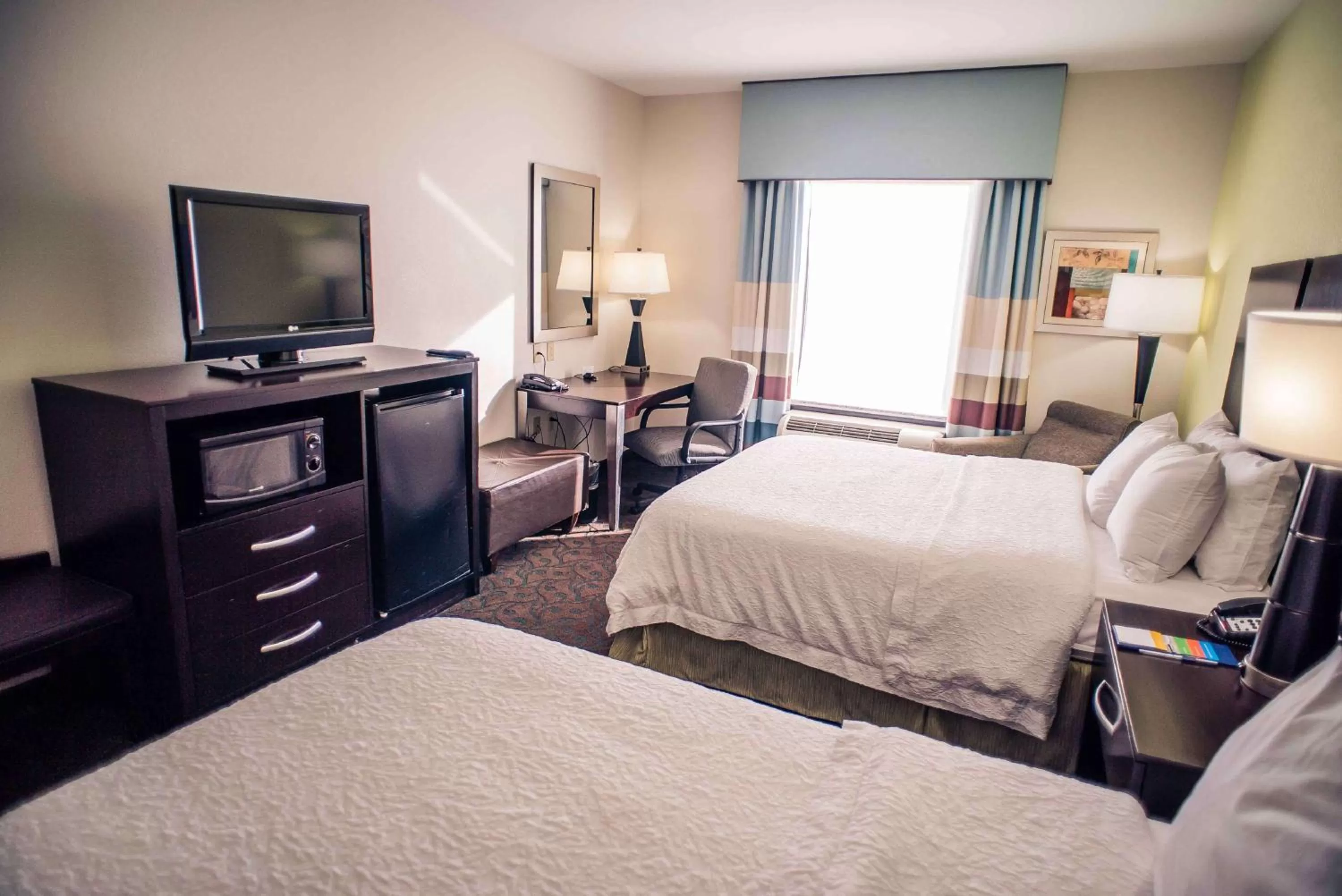 Large Queen Room with Two Queen Beds - Non-Smoking in Hampton Inn - Monticello