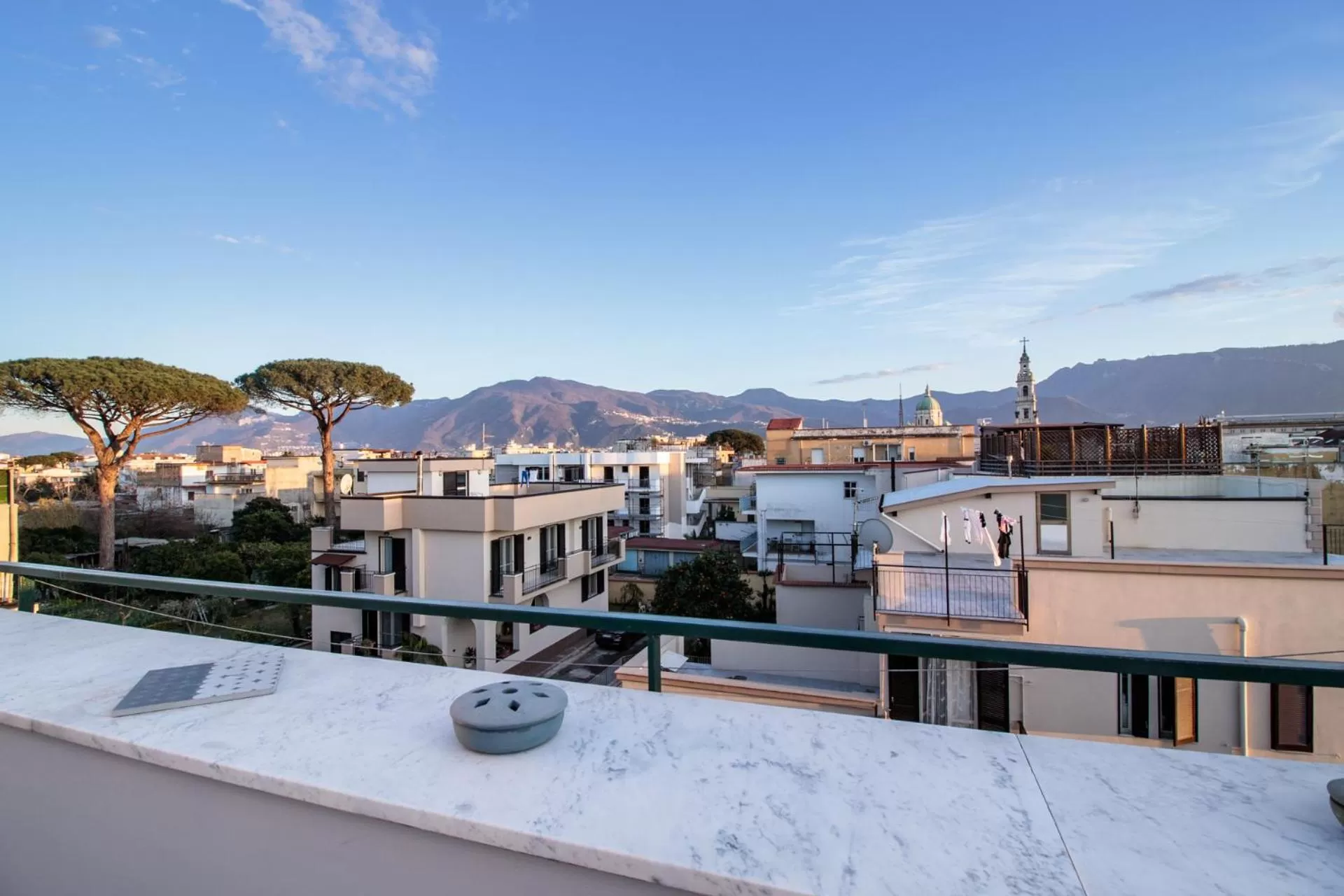 Nearby landmark in Nolana '86