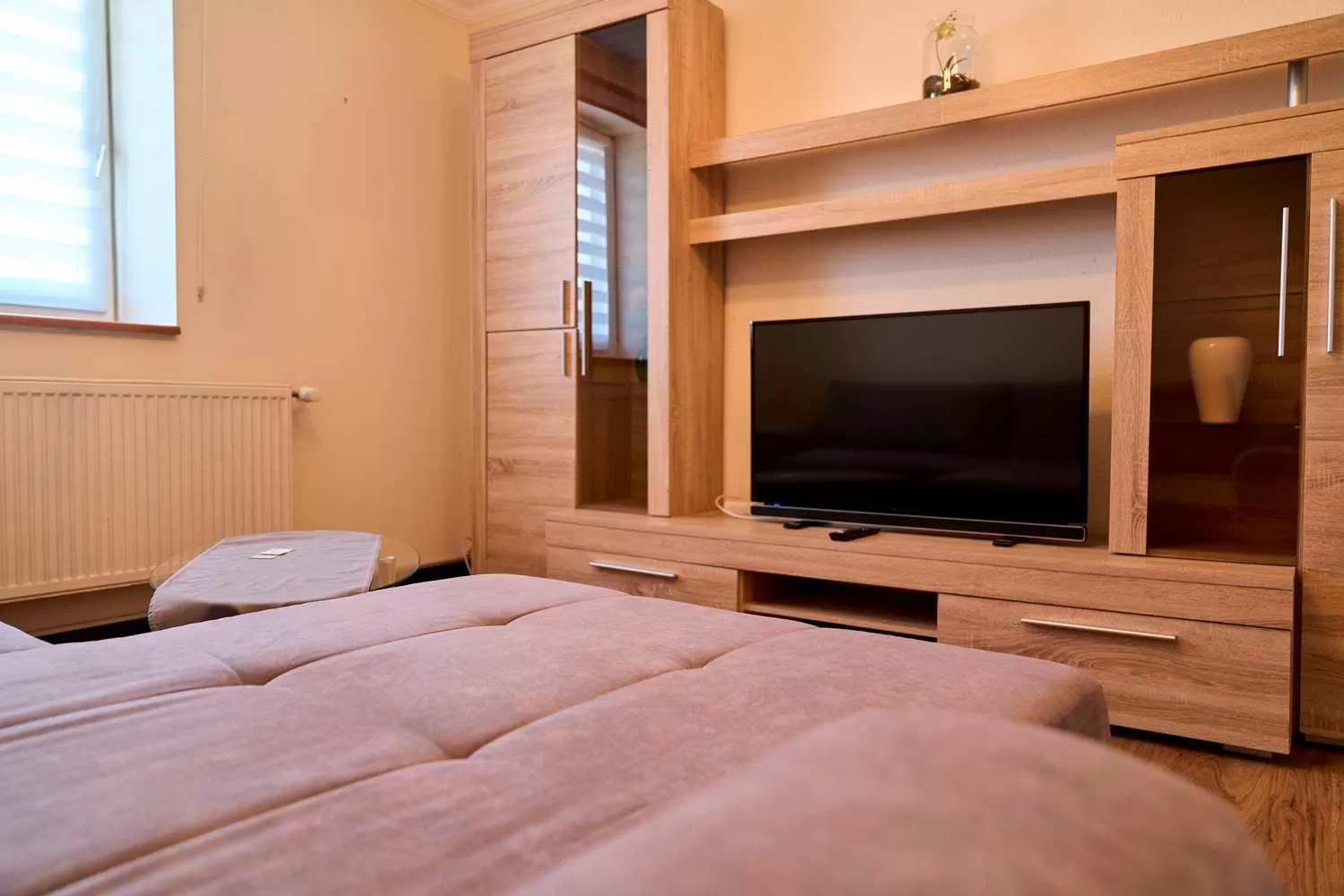 TV and multimedia, Bed in Hotel zur Post Ochsendorf