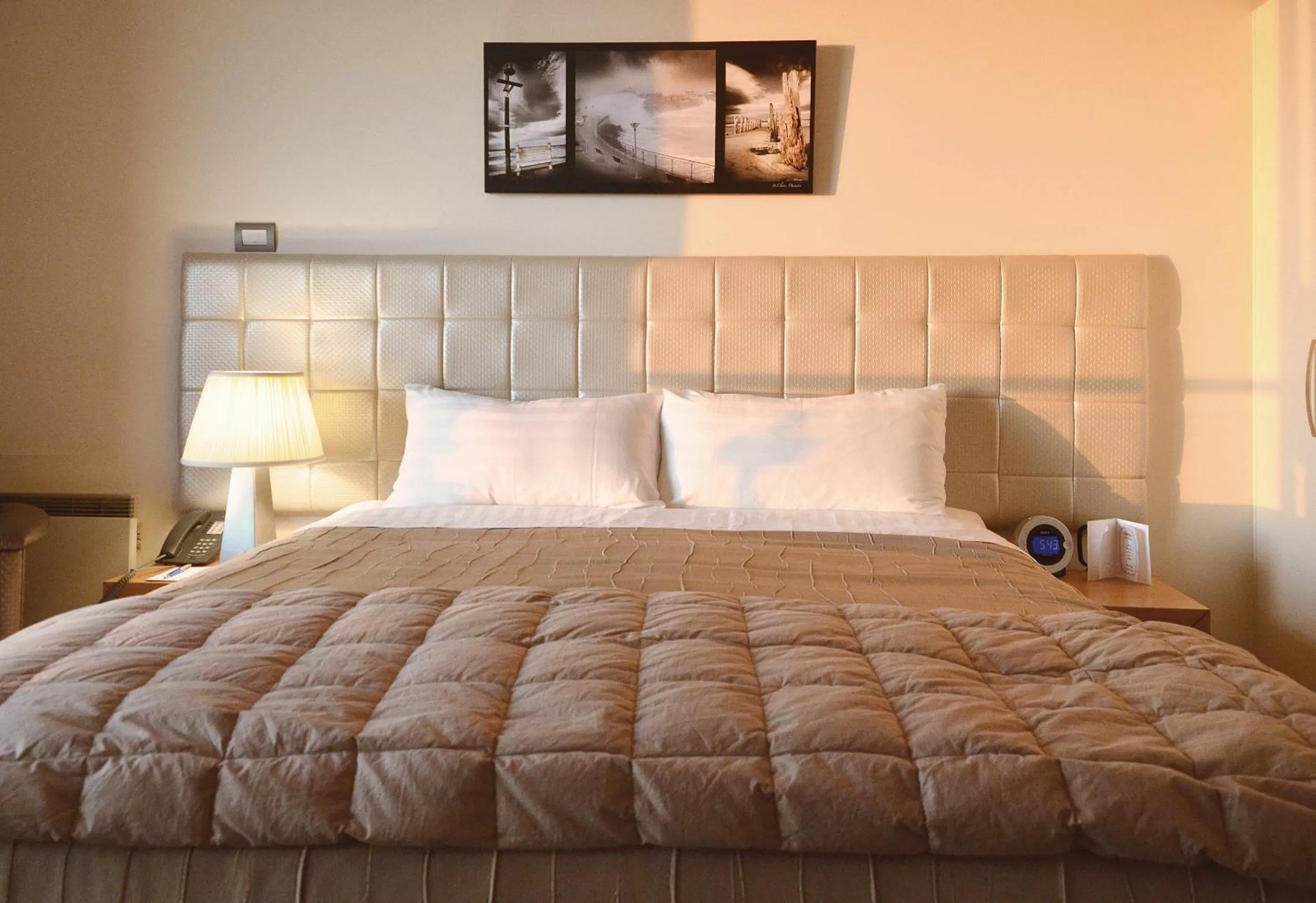 Bed in Hotel St Clair