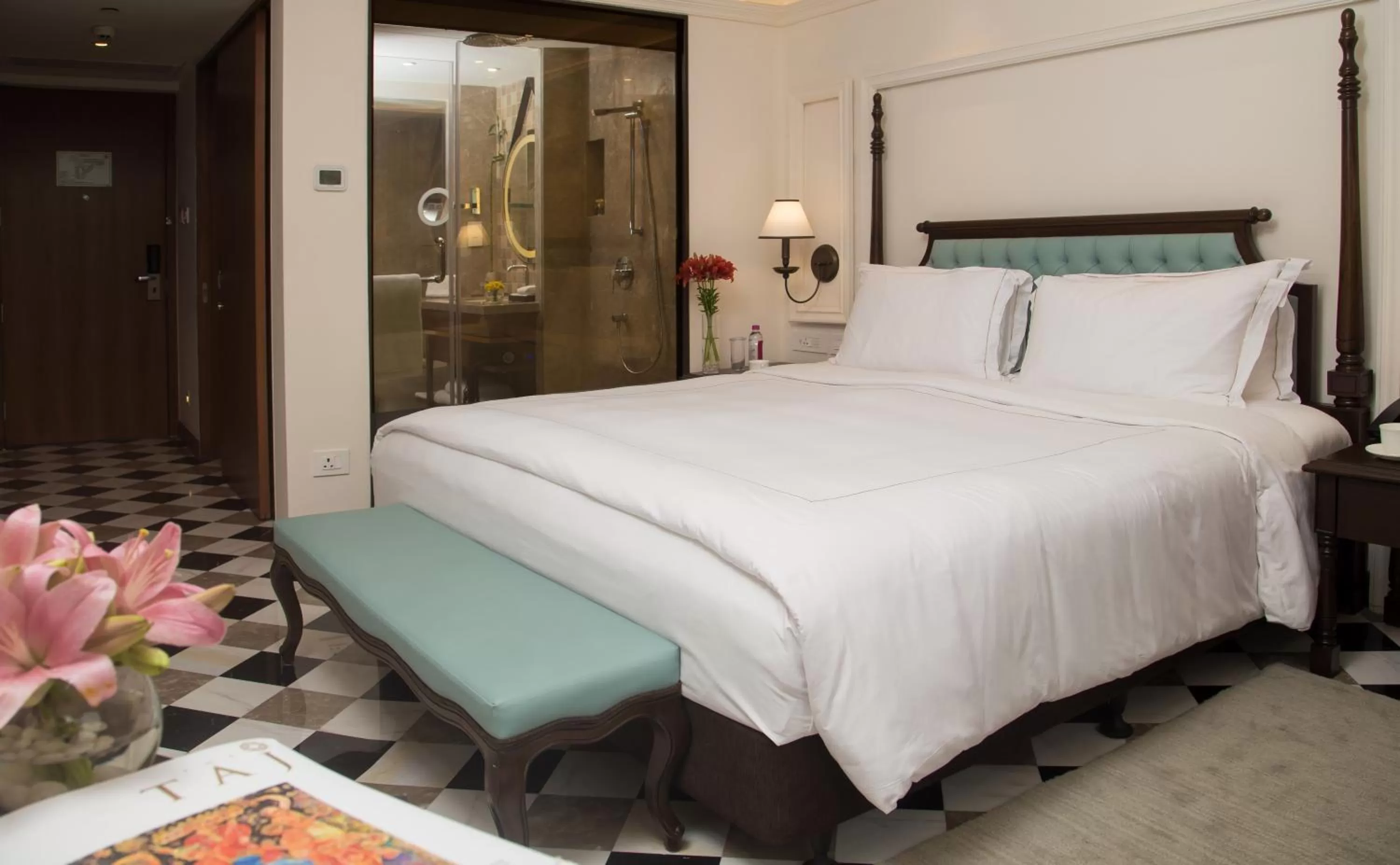 Bedroom, Bed in Taj Bengal