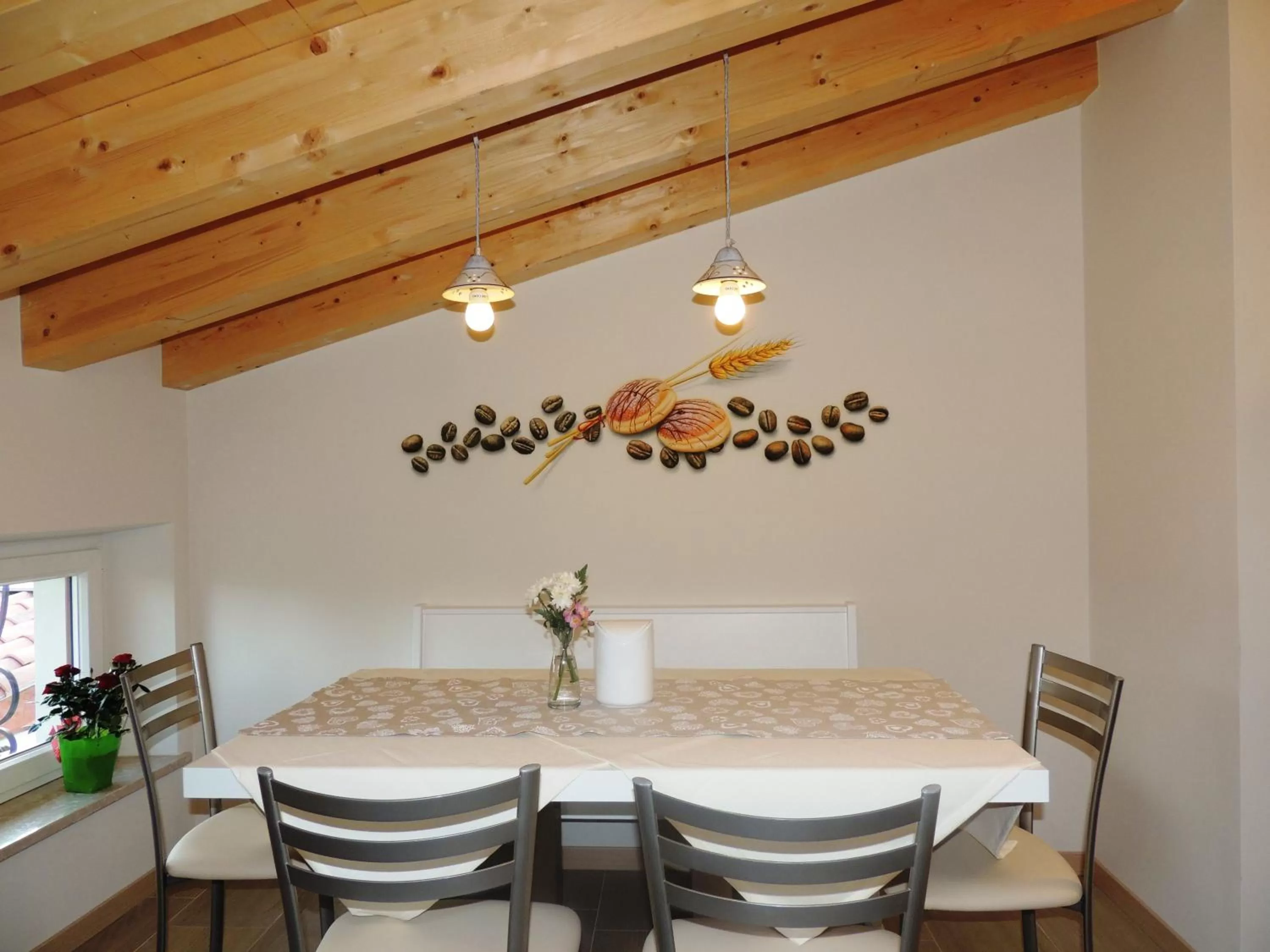 Restaurant/places to eat in B&B La Casa di Rosa