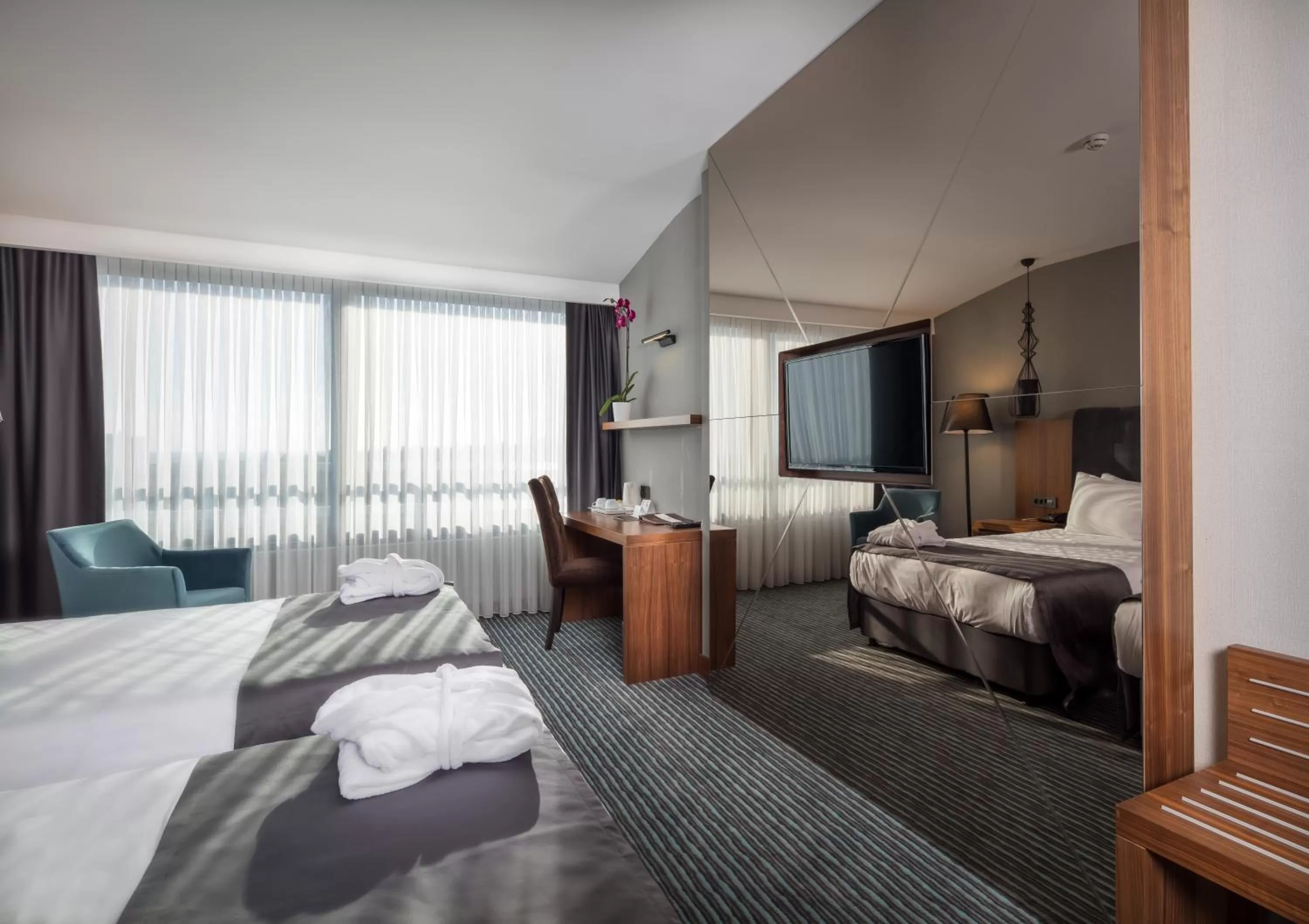 City view, Bed in Volley Hotel Istanbul