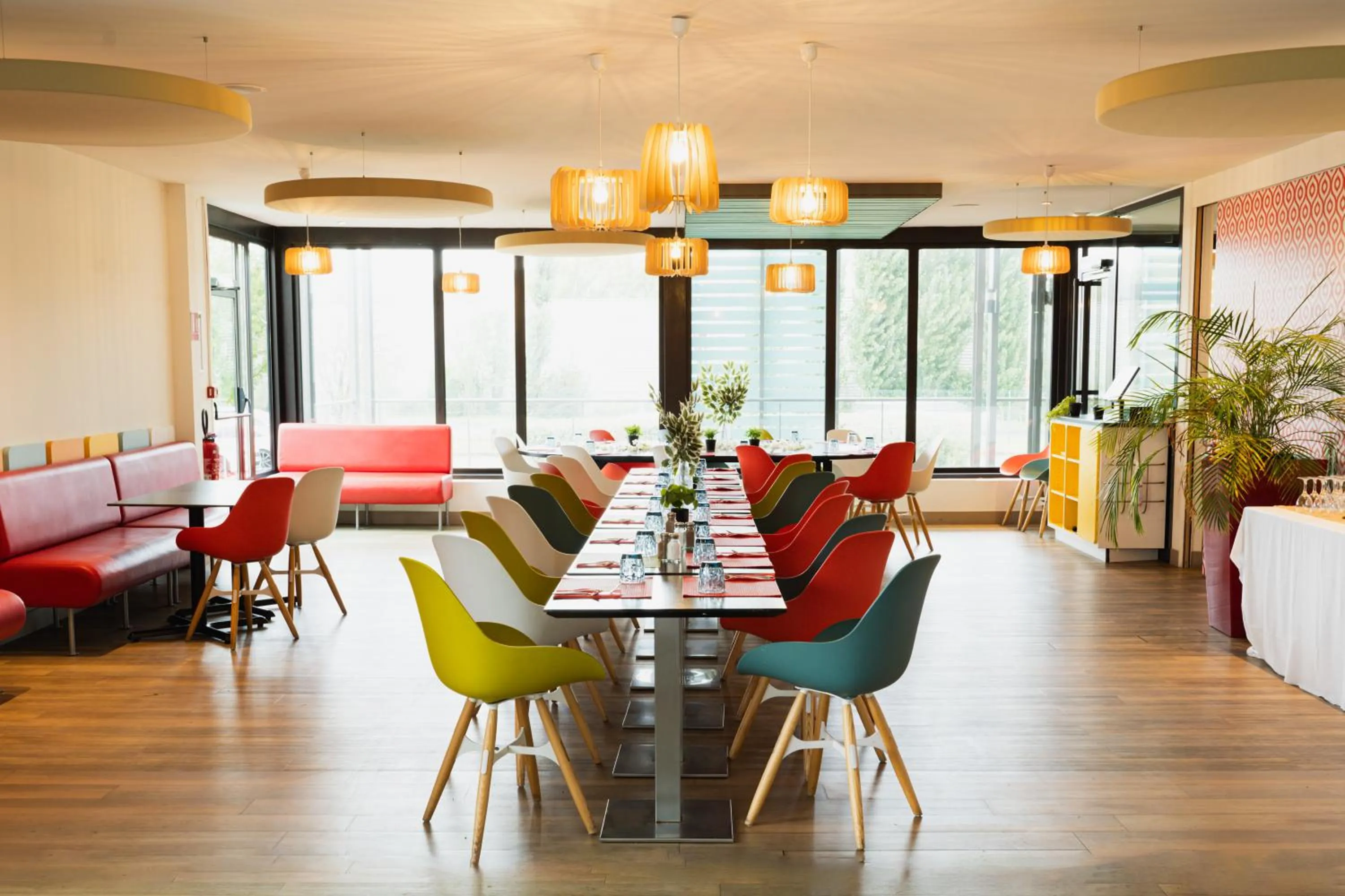 Restaurant/places to eat in ibis Styles Lyon Sud Vienne