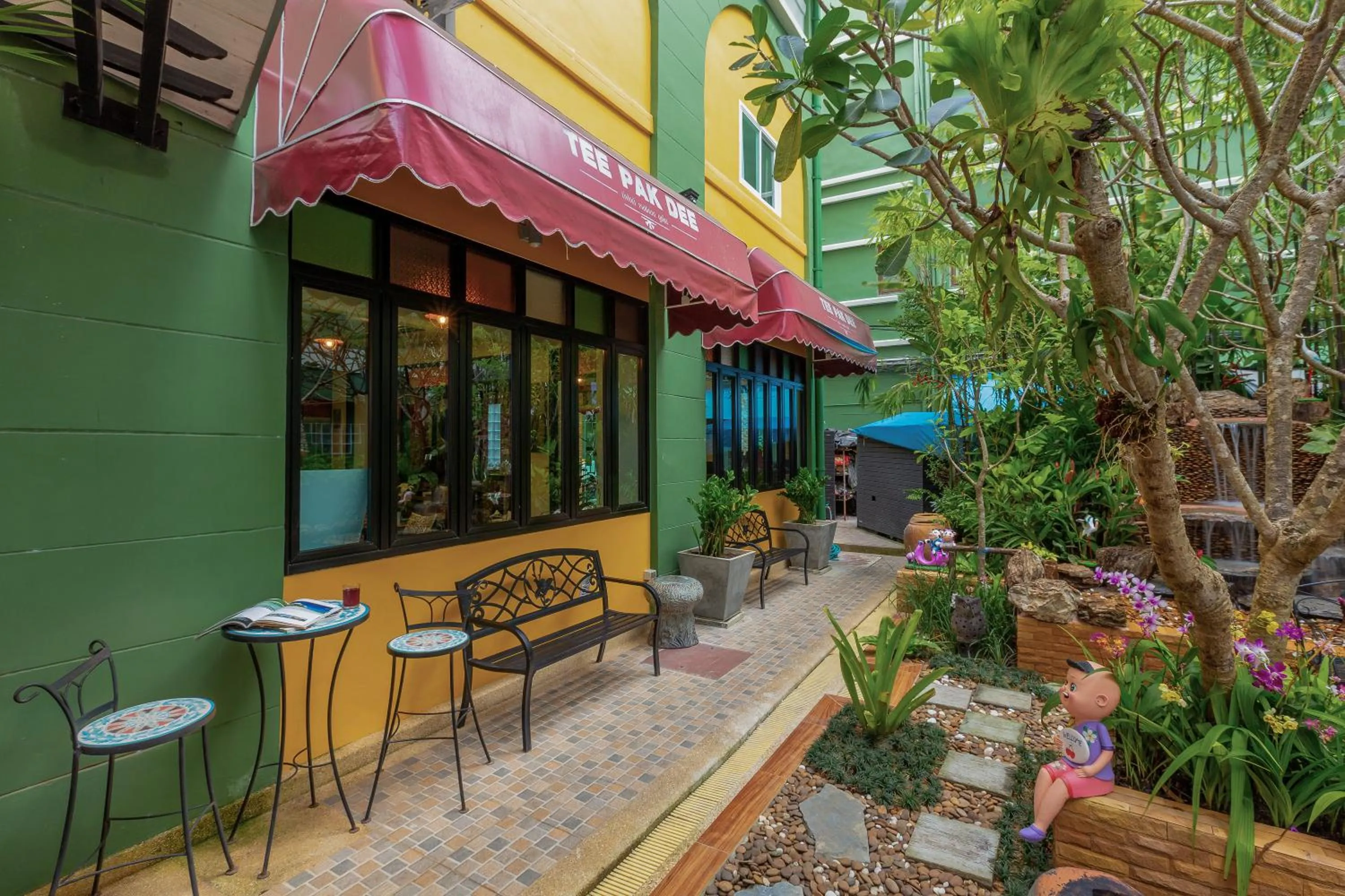 Patio in Tee Pak Dee Resident Phuket