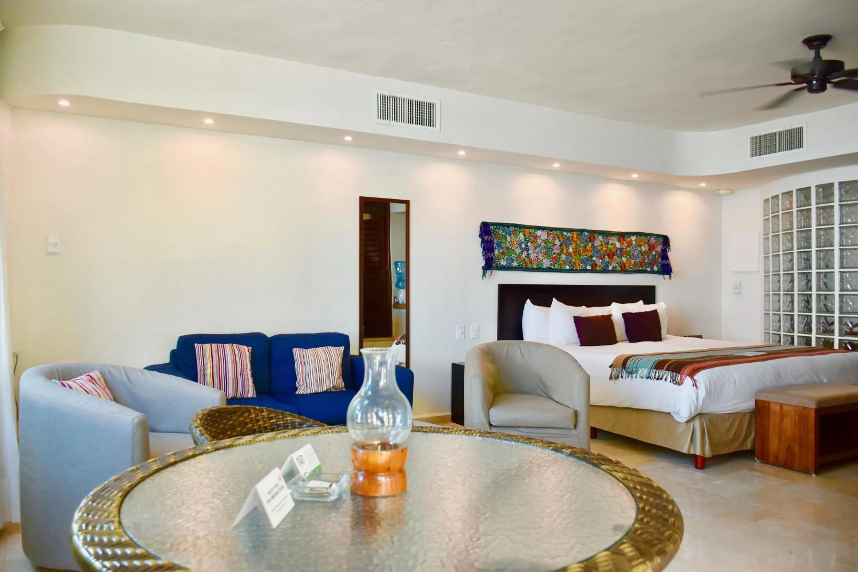 Photo of the whole room, Bed in Playa Palms Beach Hotel